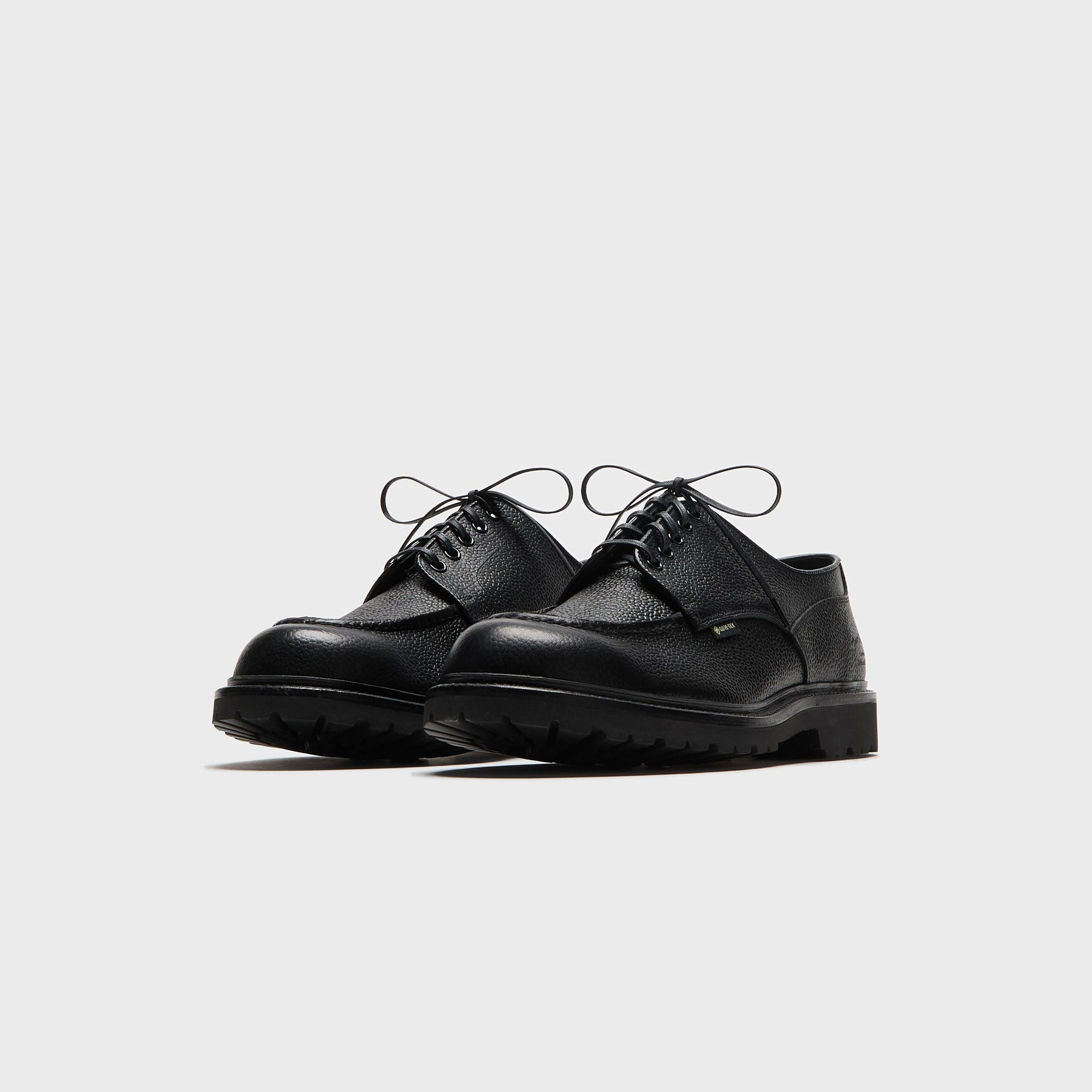 Regal Shoe & Co. U-Tip GTX - Black