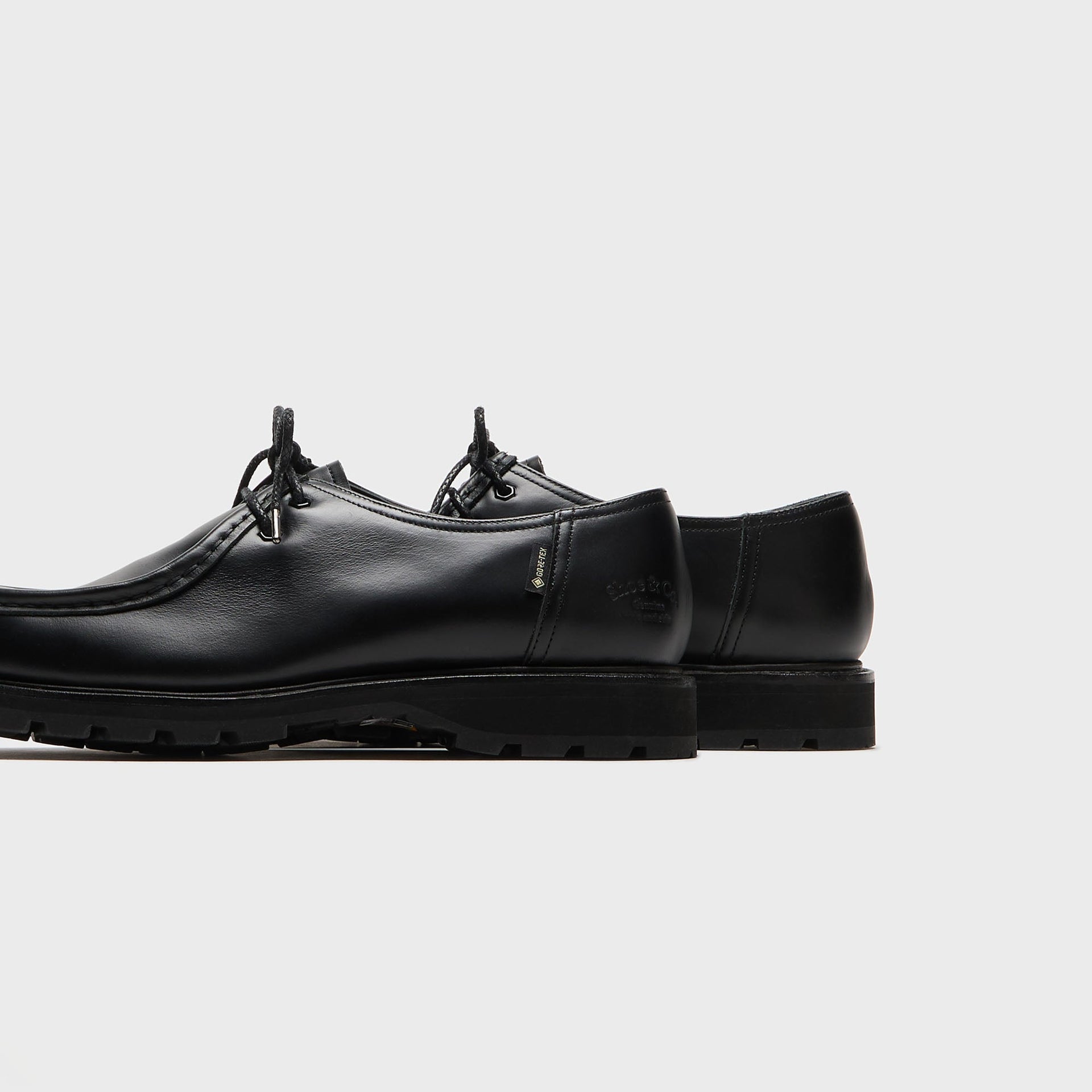 Regal Shoe & Co. Tyrolean Shoe - Black