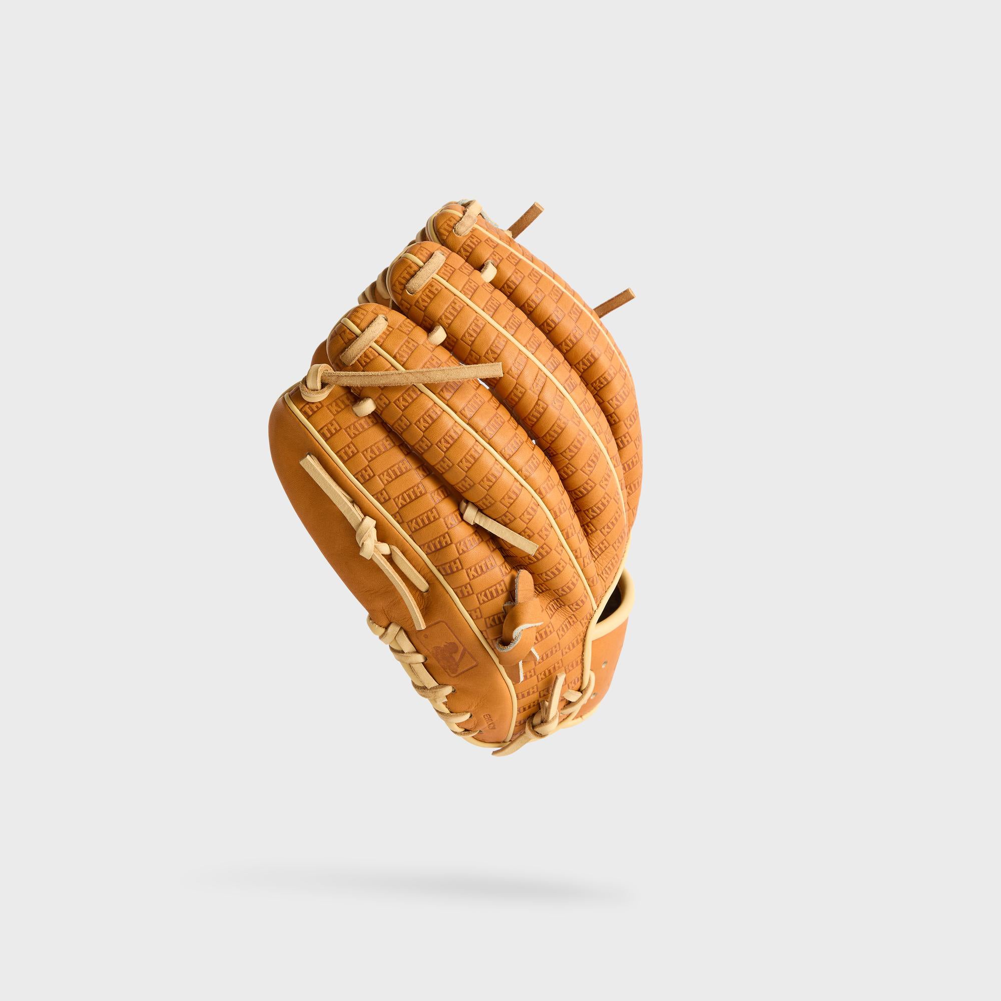 Kith & Rawlings for the New York Yankees Heart of the Hide Glove