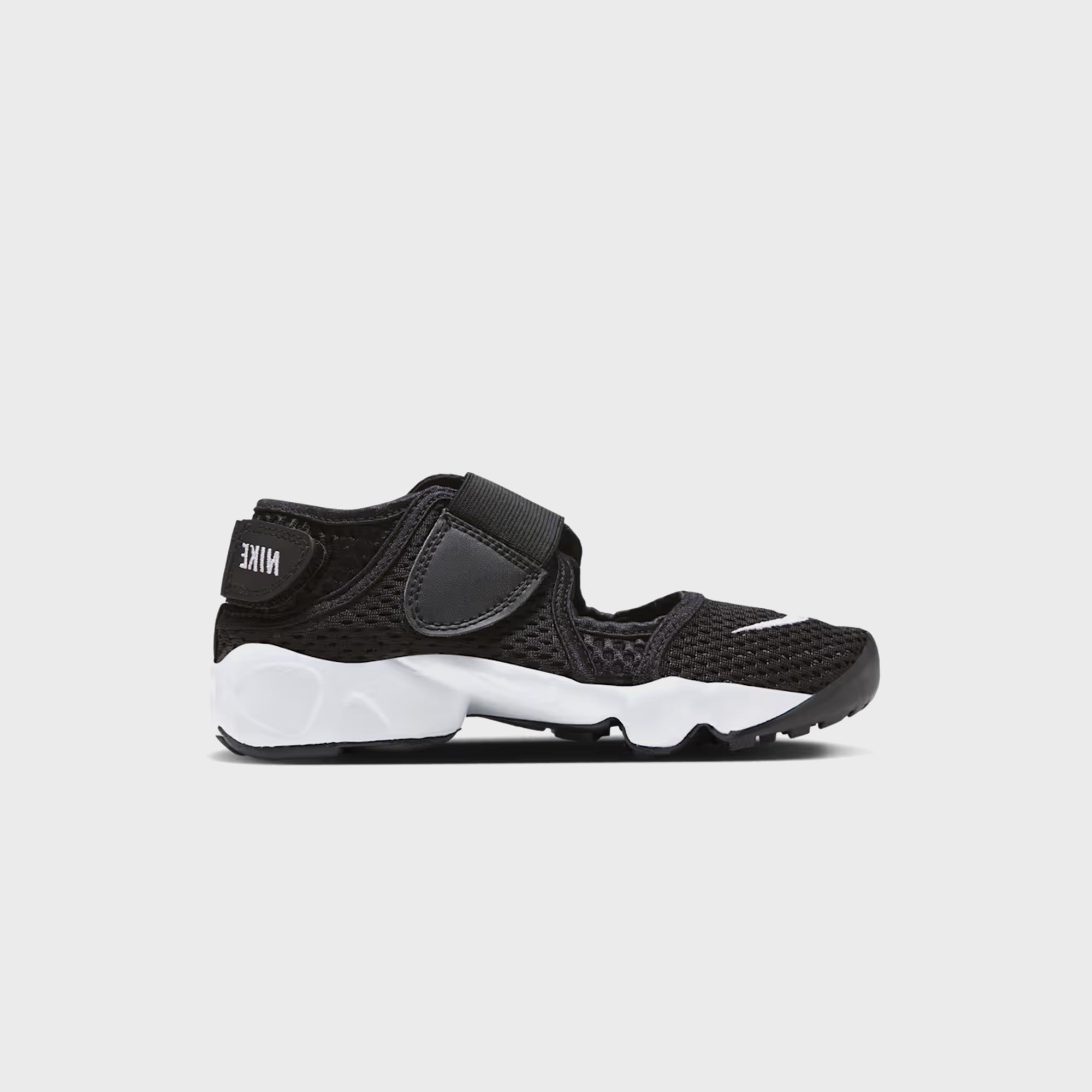 Nike PS Rift - Black / White – Kith Europe