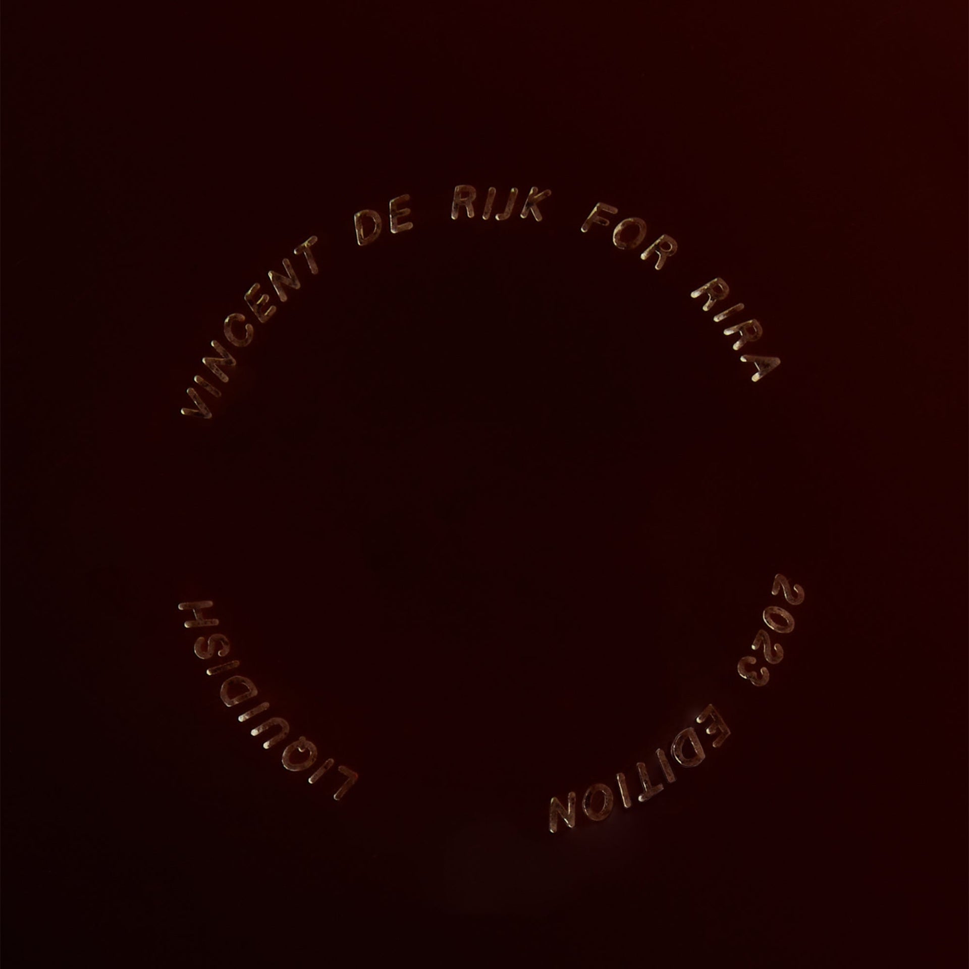 RiRa Objects Liquidish Medium - Vin