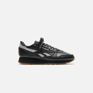 Reebok Place+Faces Classic Leather - Black / Silver / White