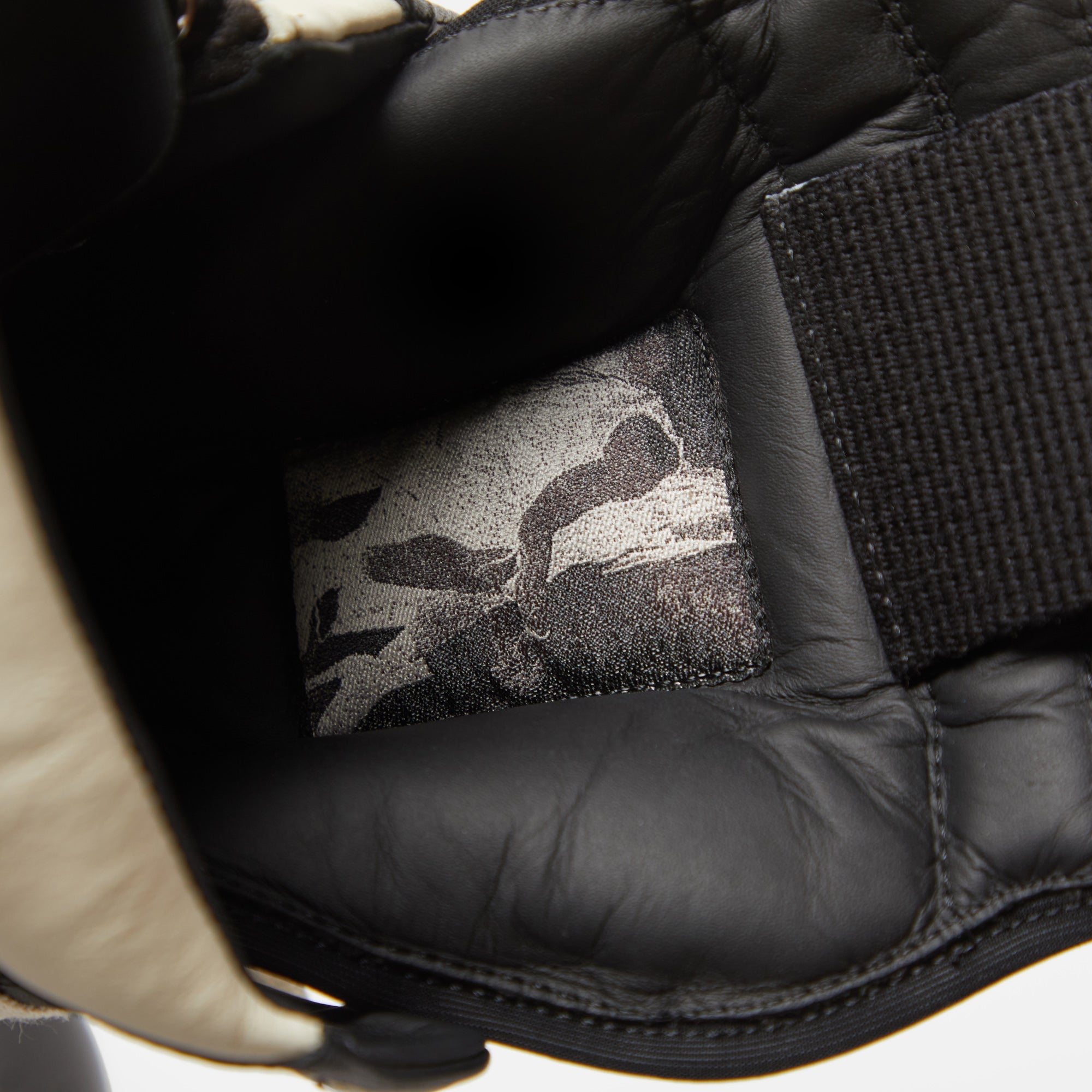 Rick Owens Mega Bumper Geobasket - Black / Milk – Kith Europe