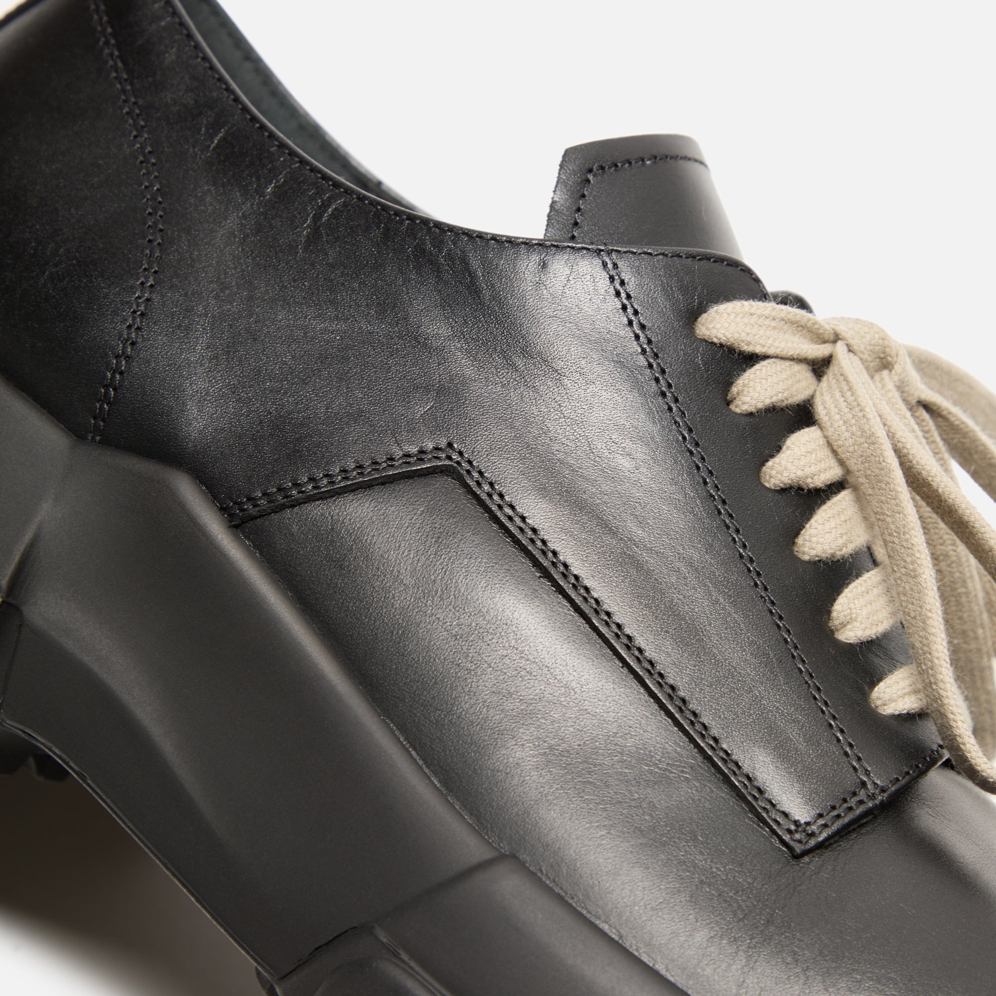 L’ours Rick Owens Laceup Bozo Tractor - Black /Black Scarpe in