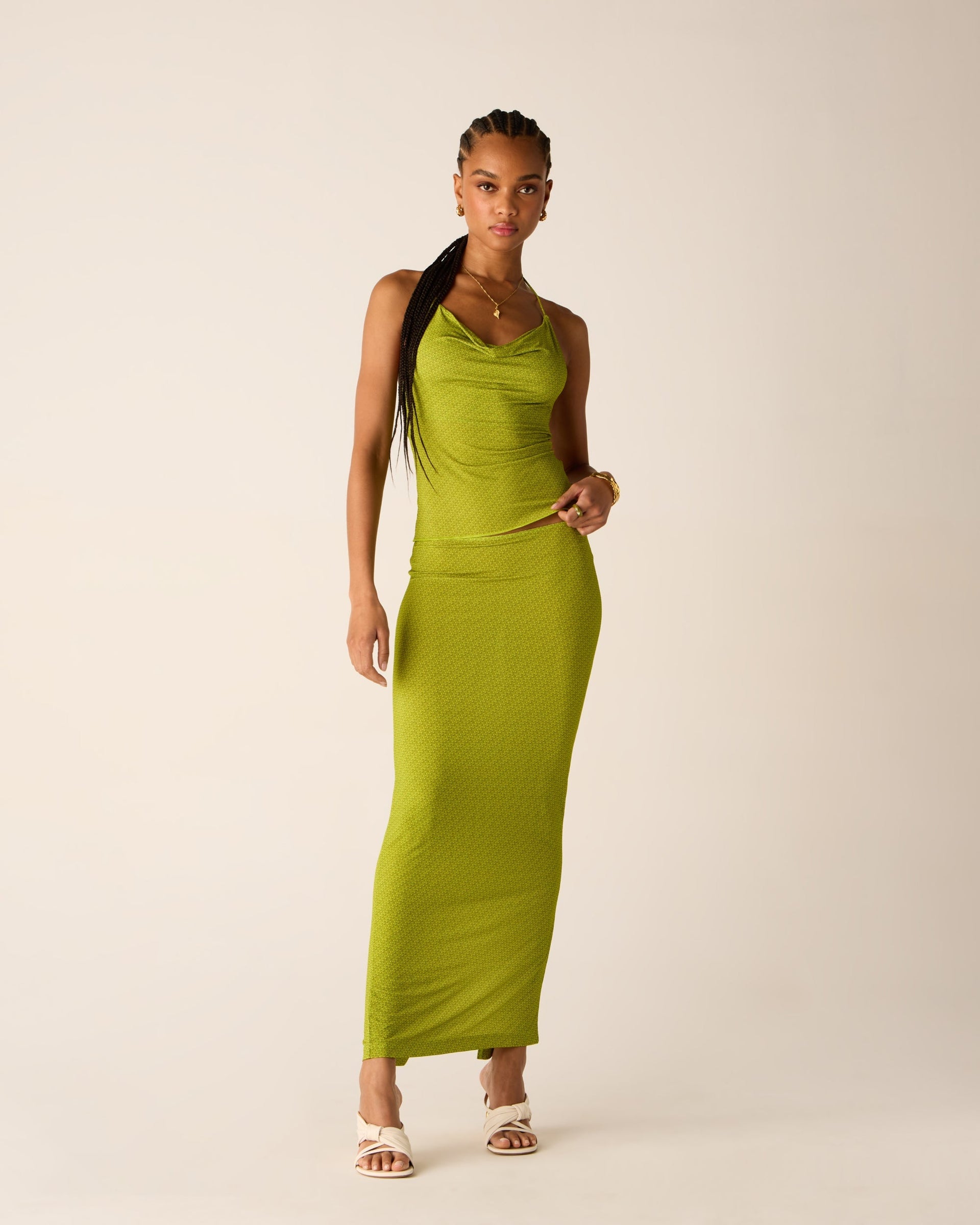 gid://shopify/MediaImage/43841011712276