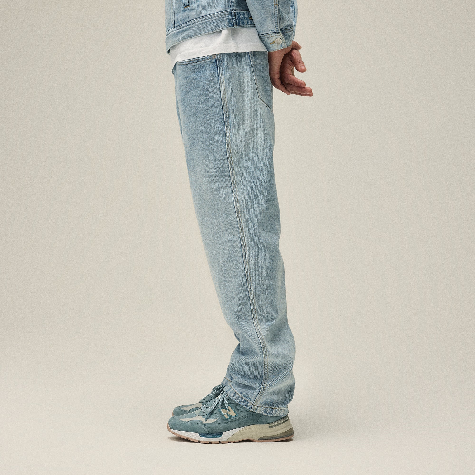 Kith Centre Denim Jean - Light Indigo – Kith Europe Kith Centre Denim Jean - Light Indigo – Kith Europe
