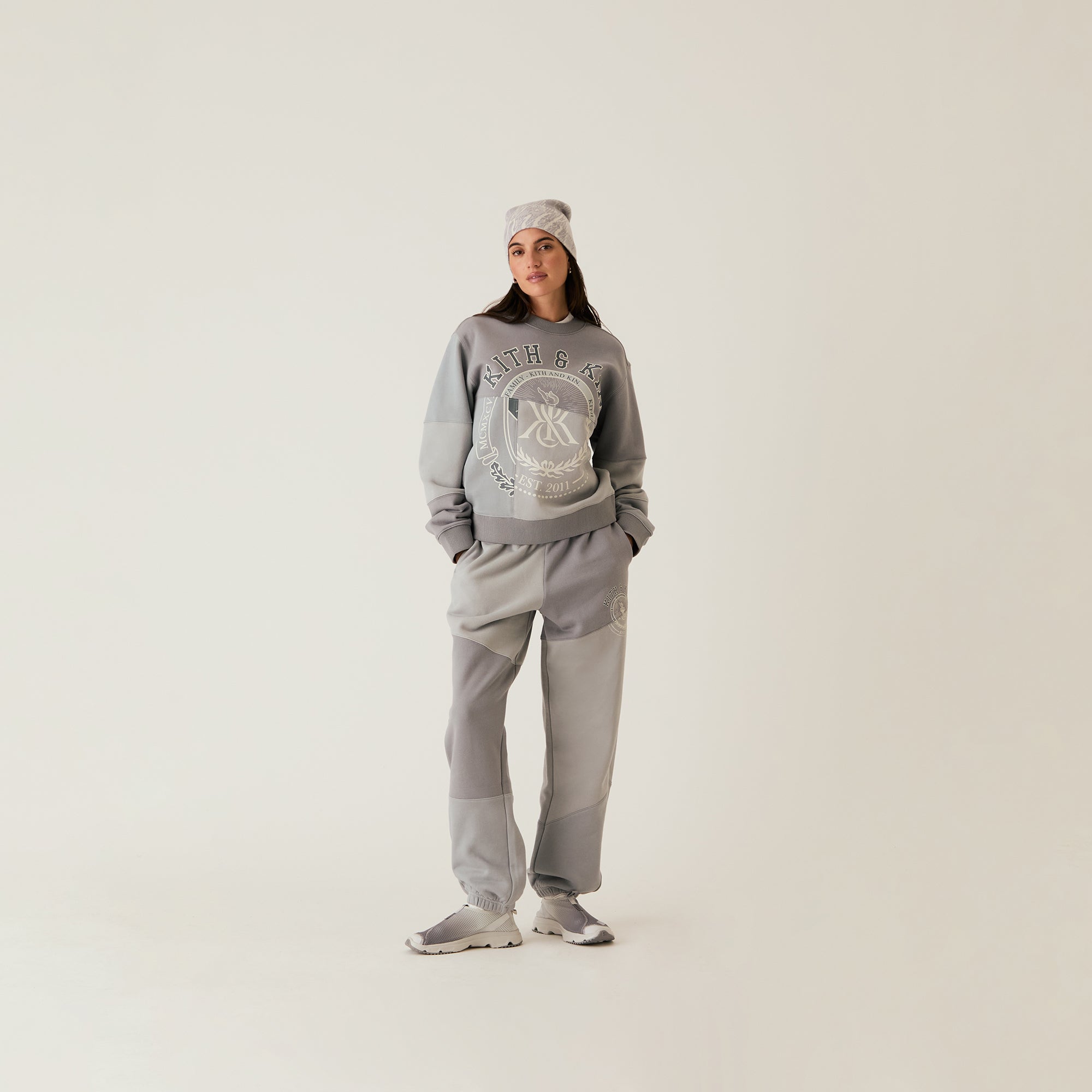 kith パンツ KITH(キス) 25SSペイズリートラックパンツ25030060000410