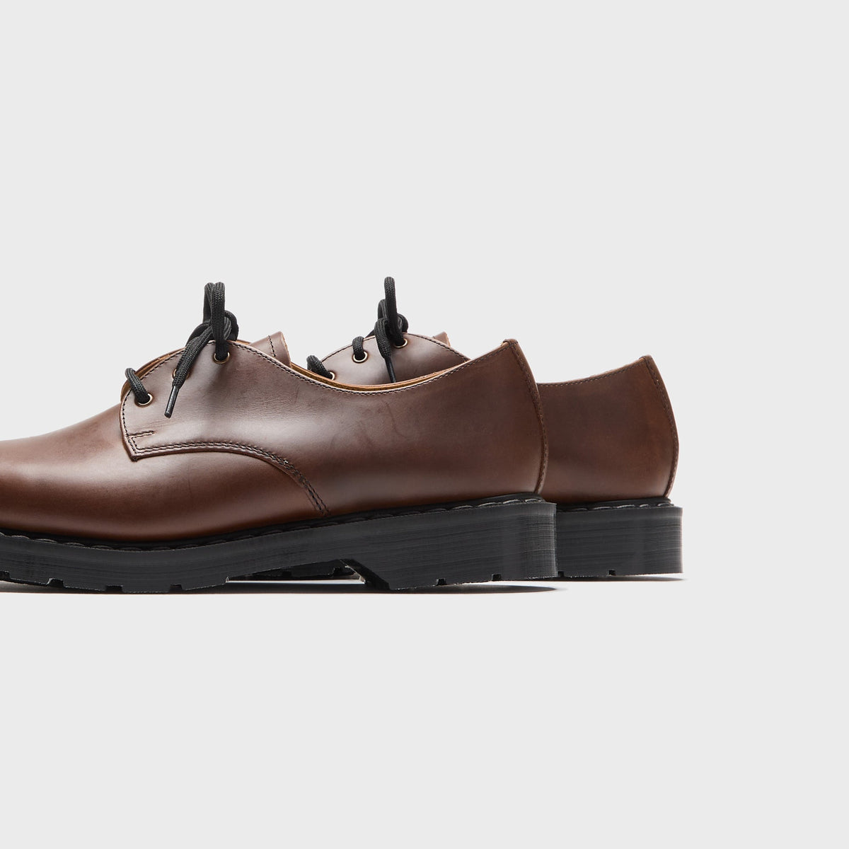 Solovair Gaucho Crazy Horse Gibson Shoe - Brown