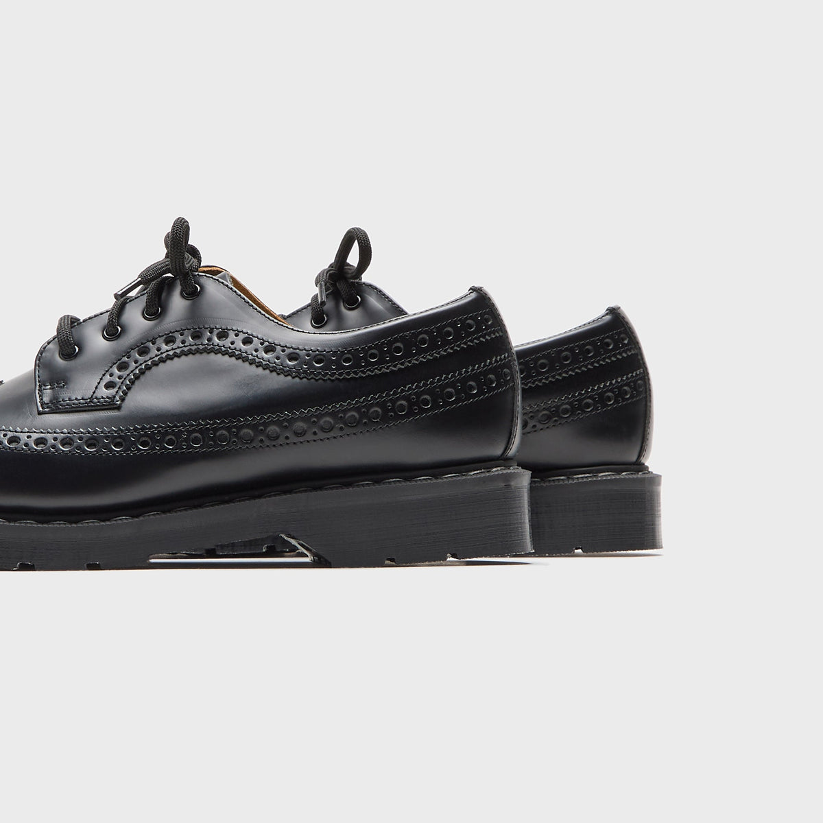 Solovair Hi-Shine 4 Eye American Derby Brogue Shoe - Black
