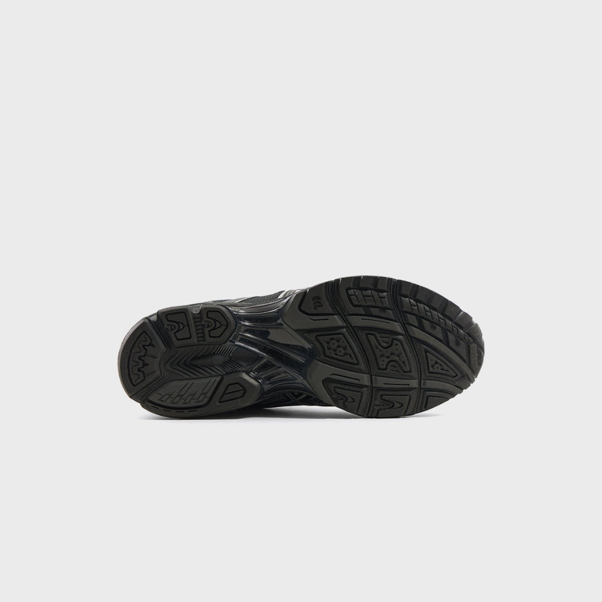 ASICS x UNAFFECTED Gel-Nimbus 10.1 - Silver / Black