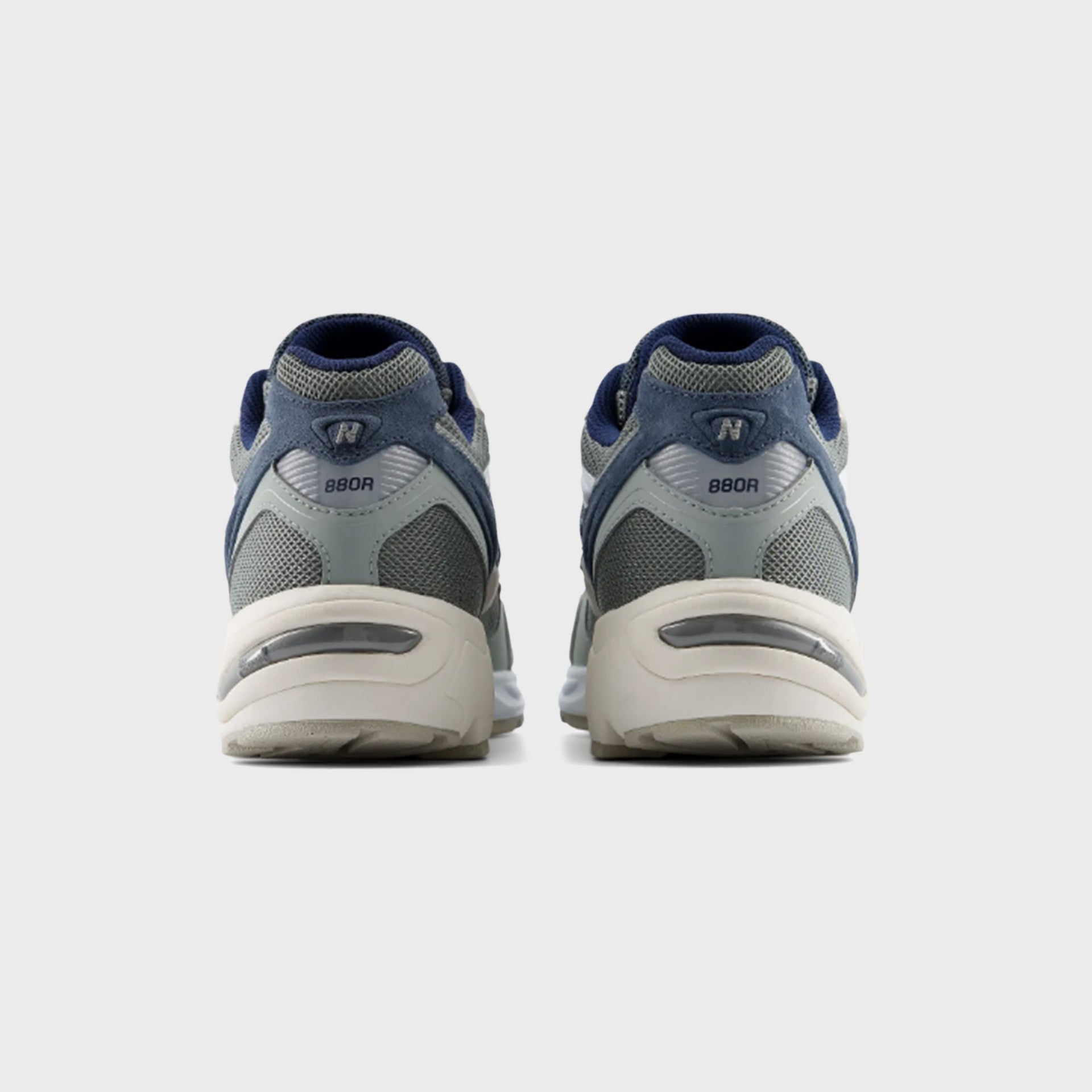 New Balance 880R - Sea Salt / Bayberry / Nb Navy