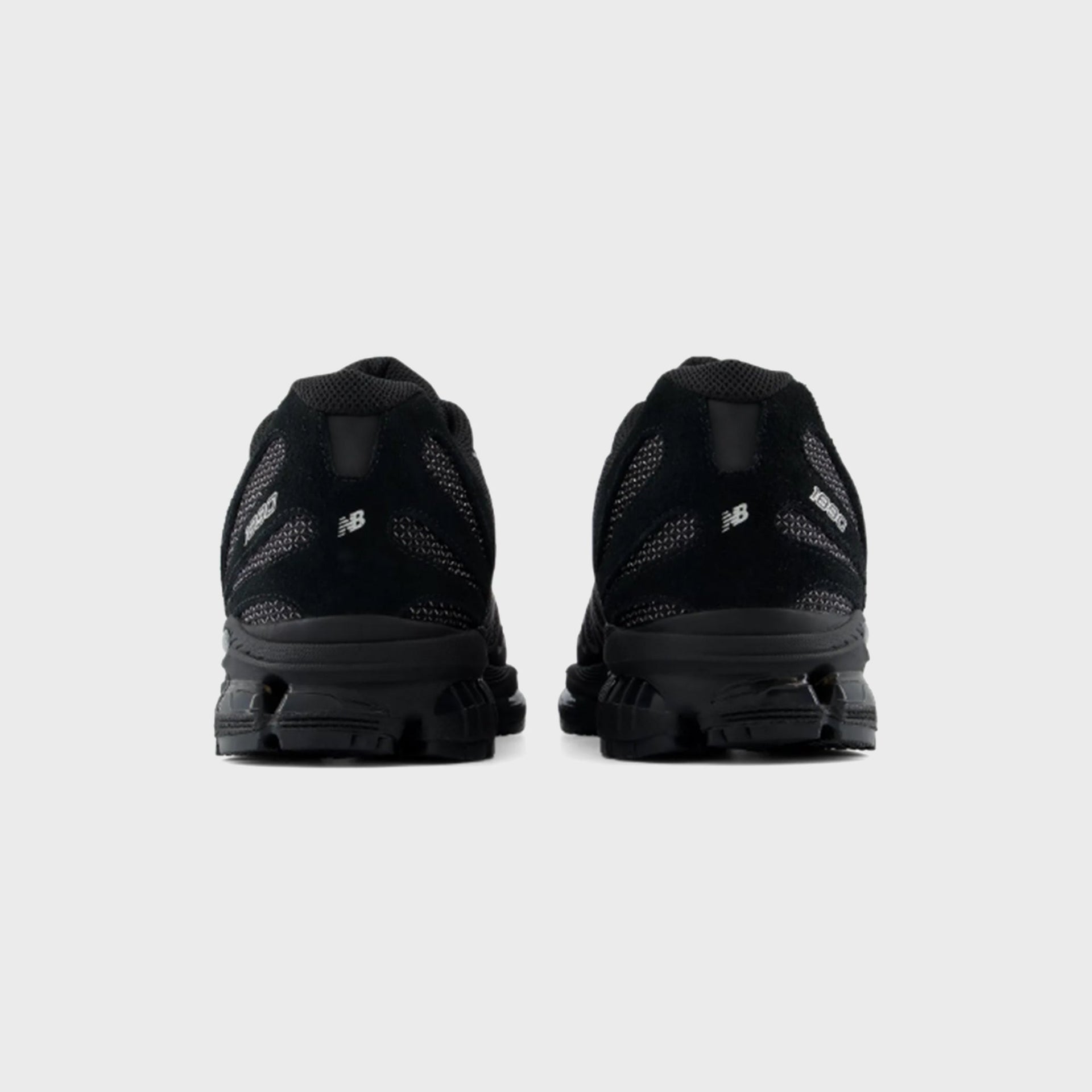 New Balance Abzorb 1890 - Black / Silver Metallic / Black Cement