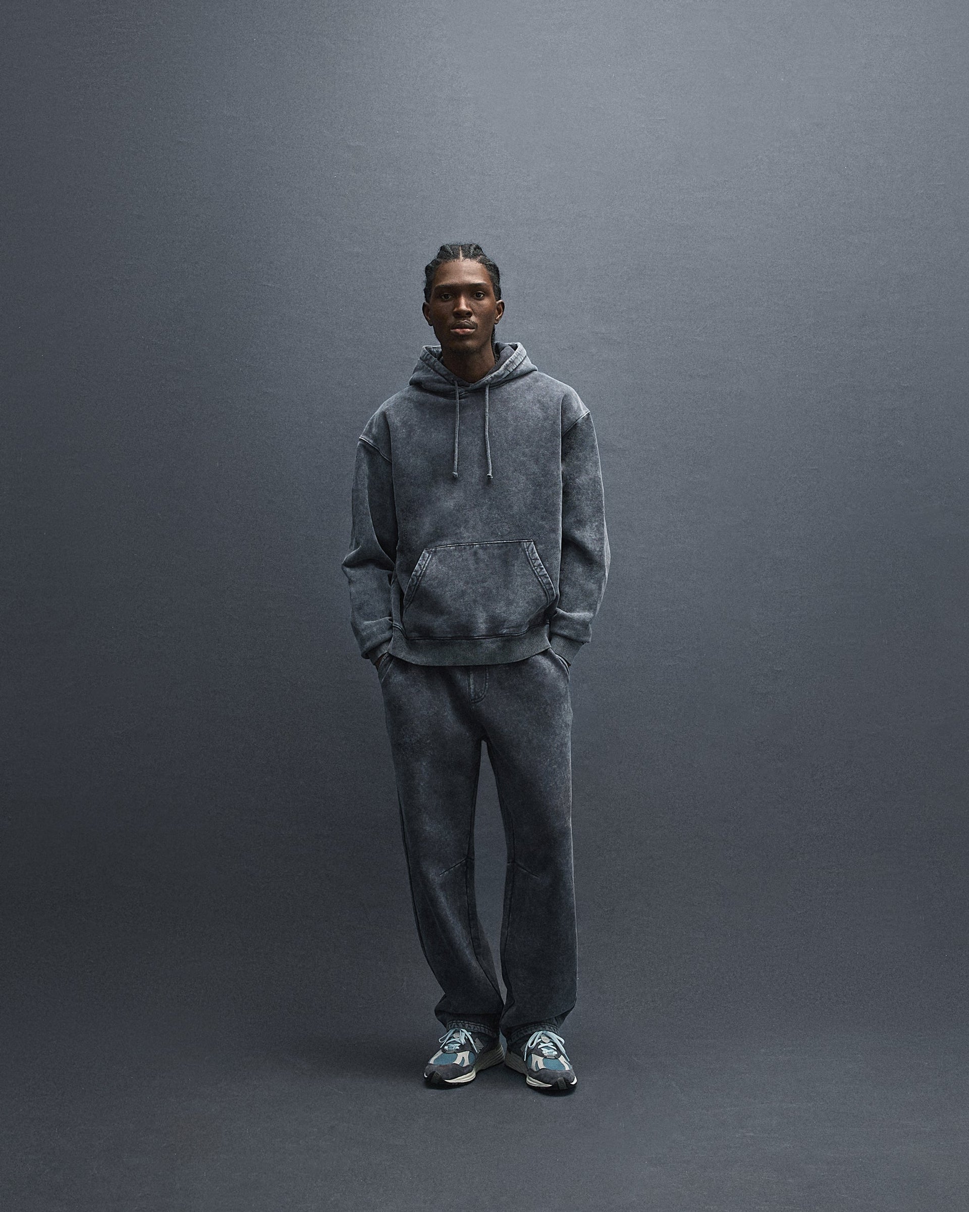 gid://shopify/MediaImage/43840997851412