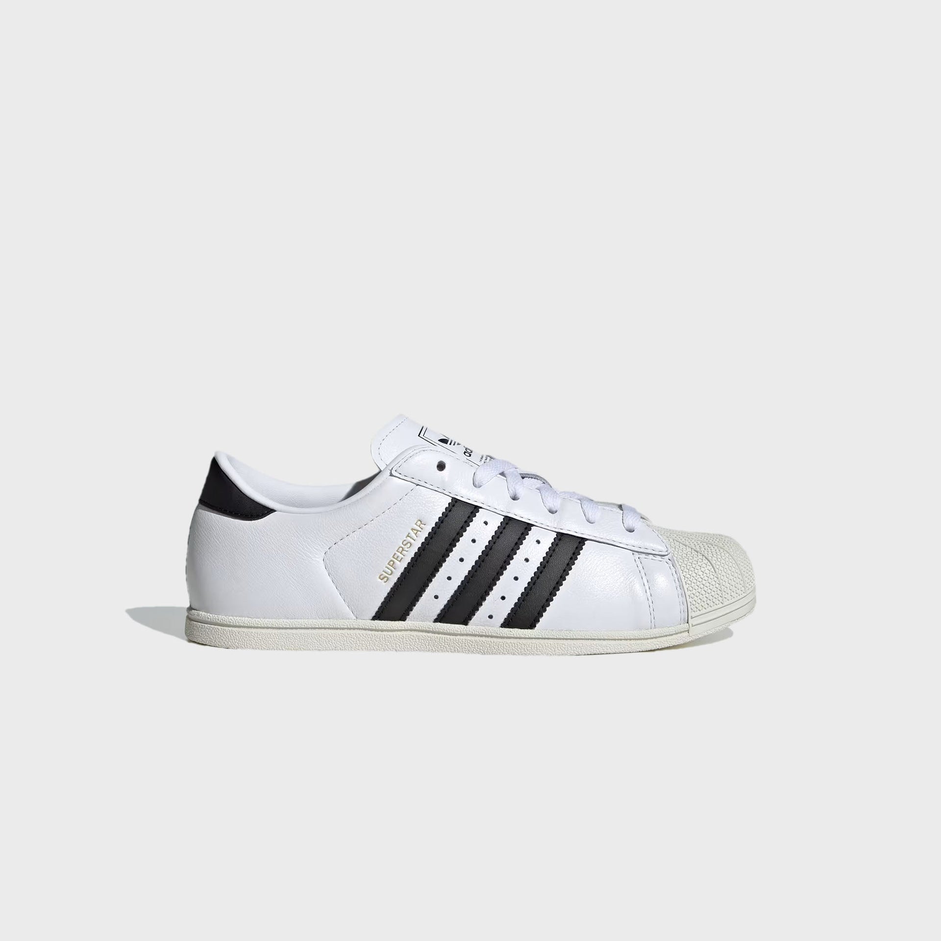 adidas WMNS Superstar Lo Pro - Cloud White / Core Black / Gold Metallic