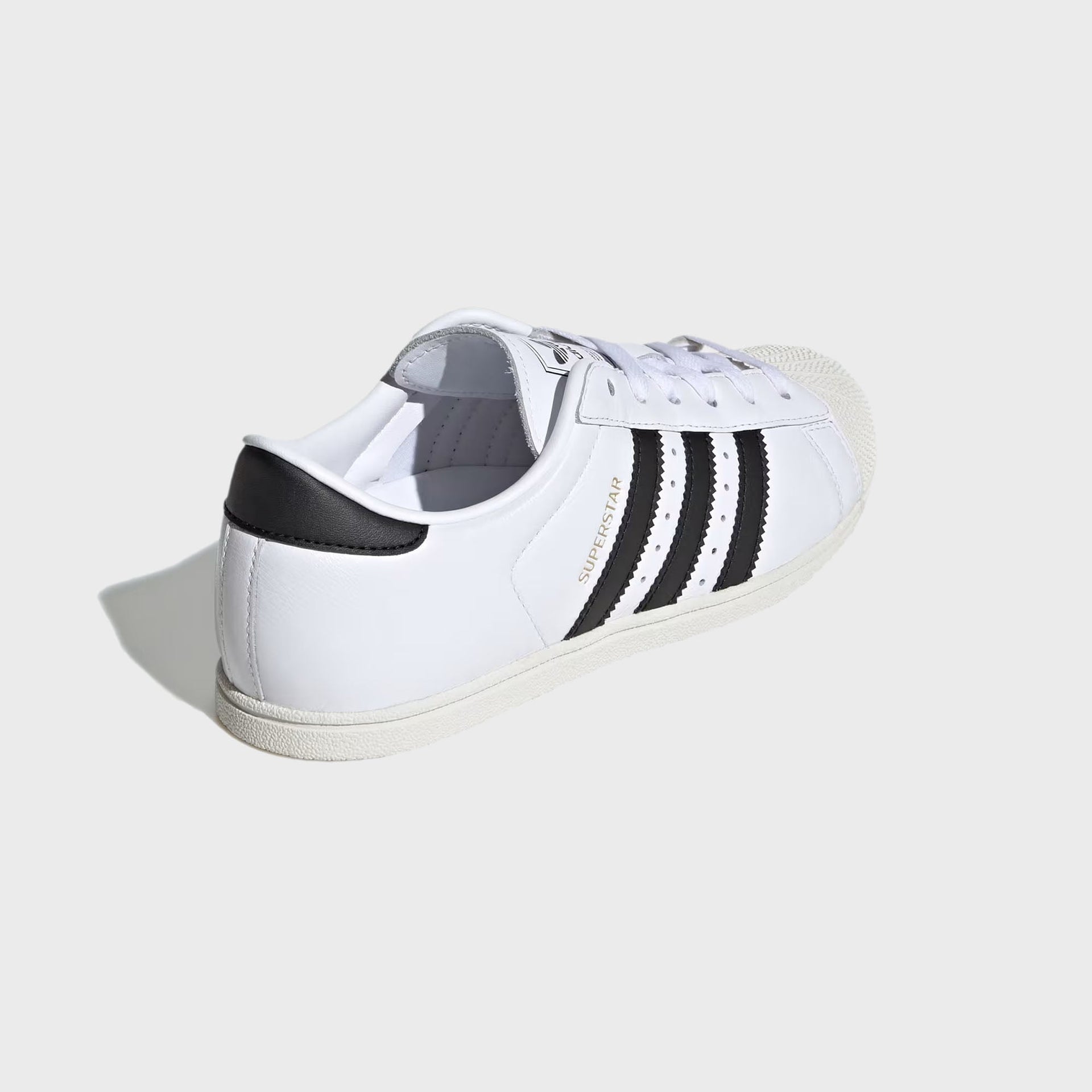 adidas WMNS Superstar Lo Pro - Cloud White / Core Black / Gold Metallic