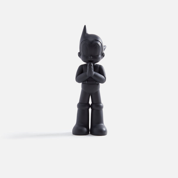 キャラクターグッズ secret base black astro boy black clear BBC x SECRET BASE Astro Boy Vinyl Figure Release | Hypebeast