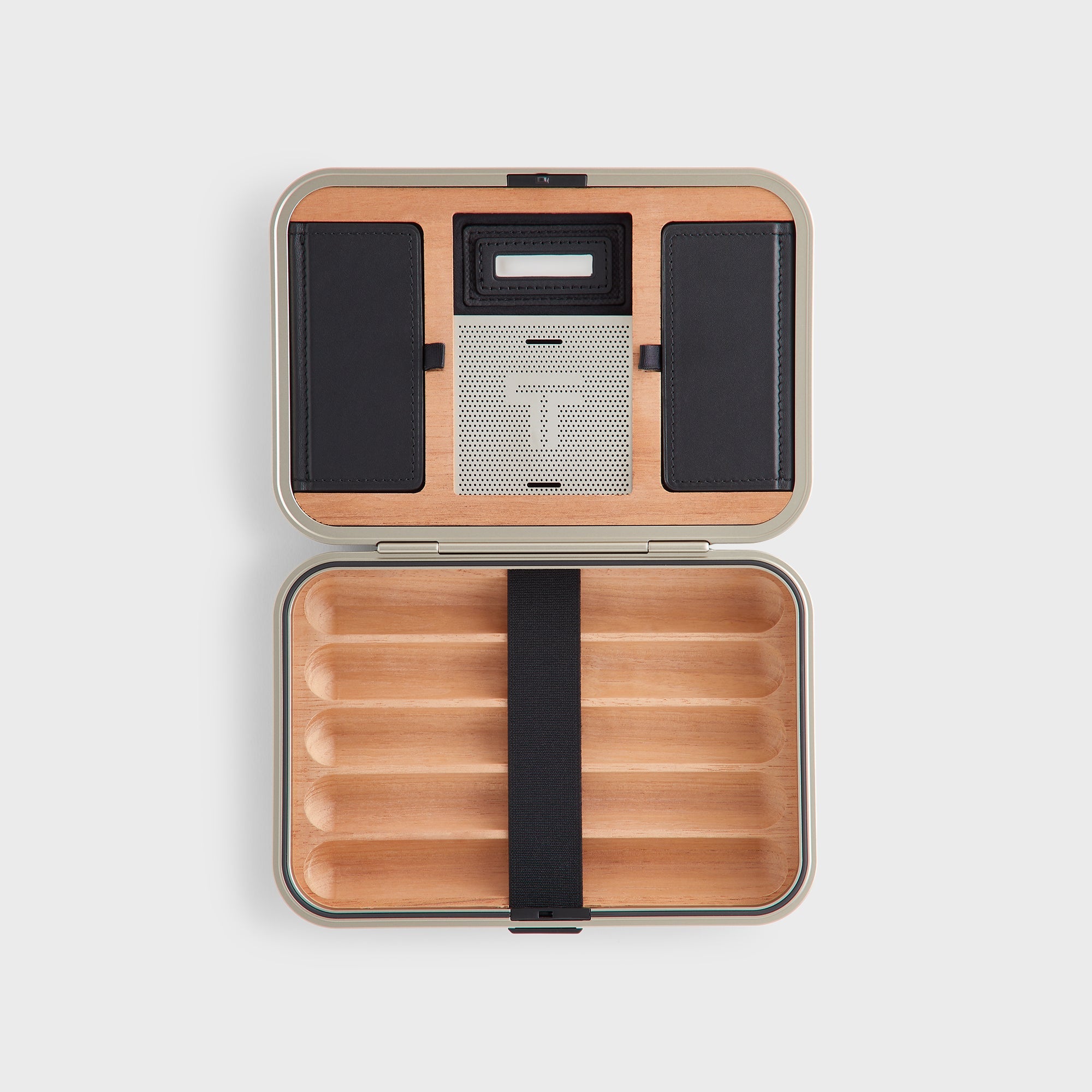 Kith for TUMI Cigar Case - Pewter – Kith Europe
