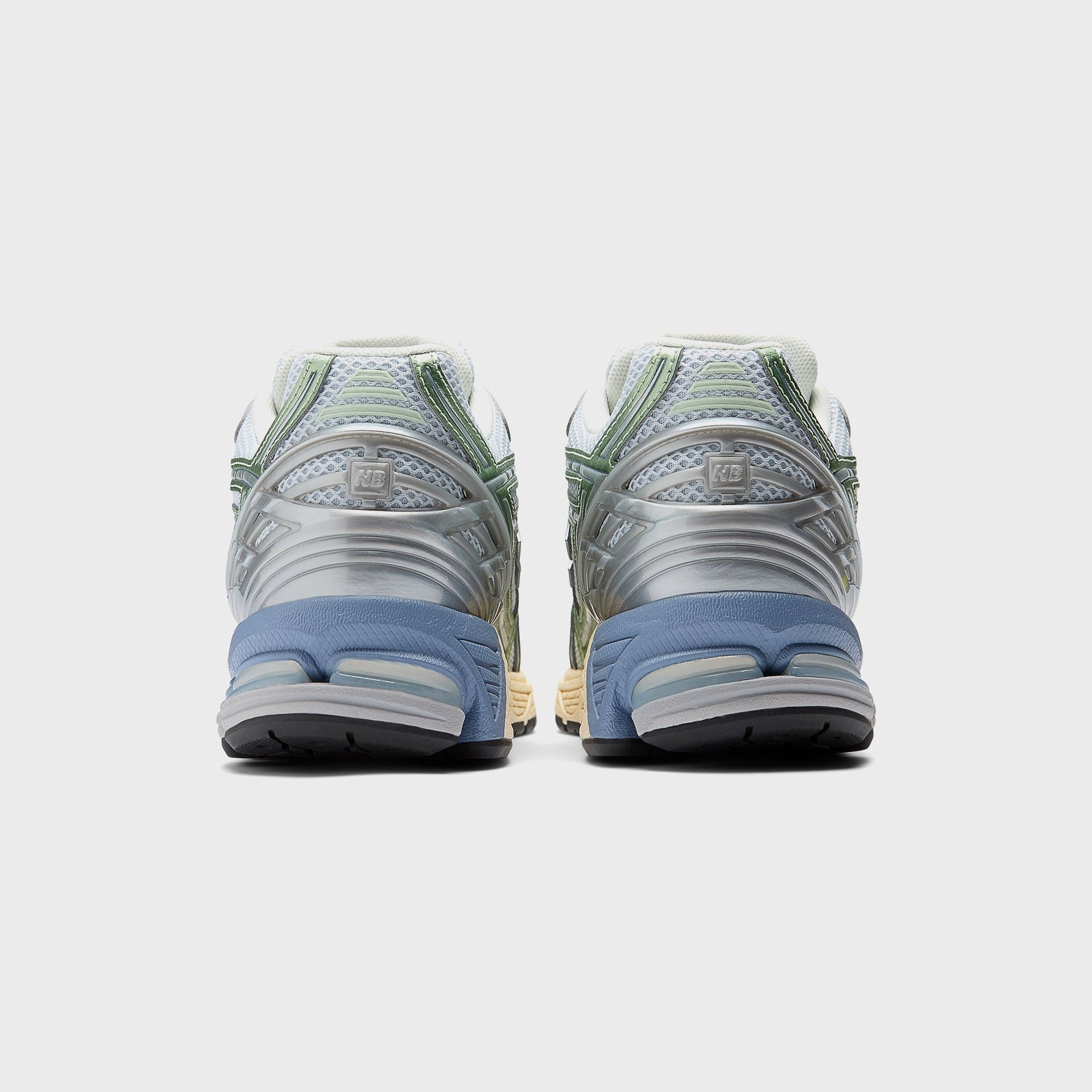 New Balance 1906R - Ice Blue / Melon Water / Dusk Shower