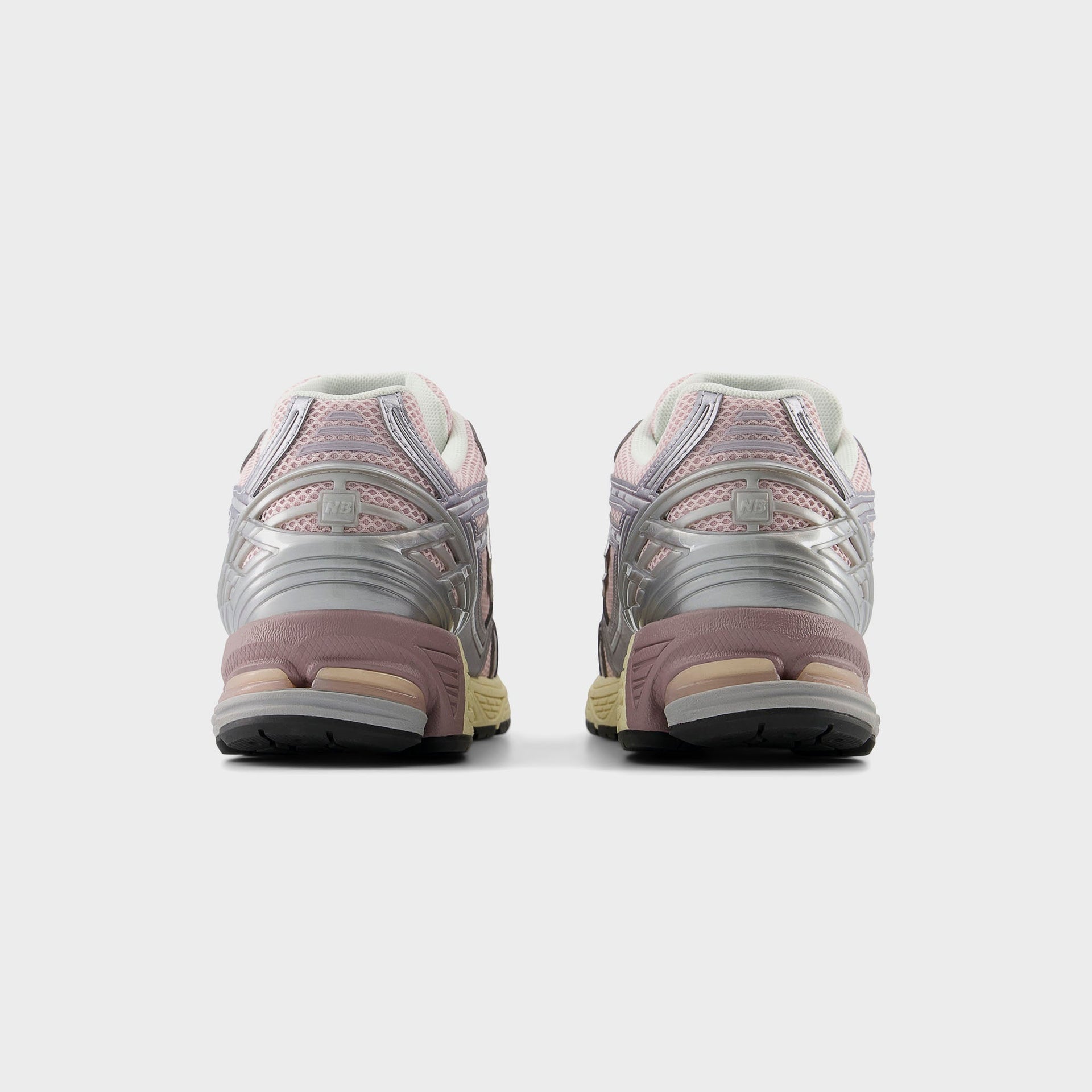 New Balance WMNS 1906R - Rose Sugar