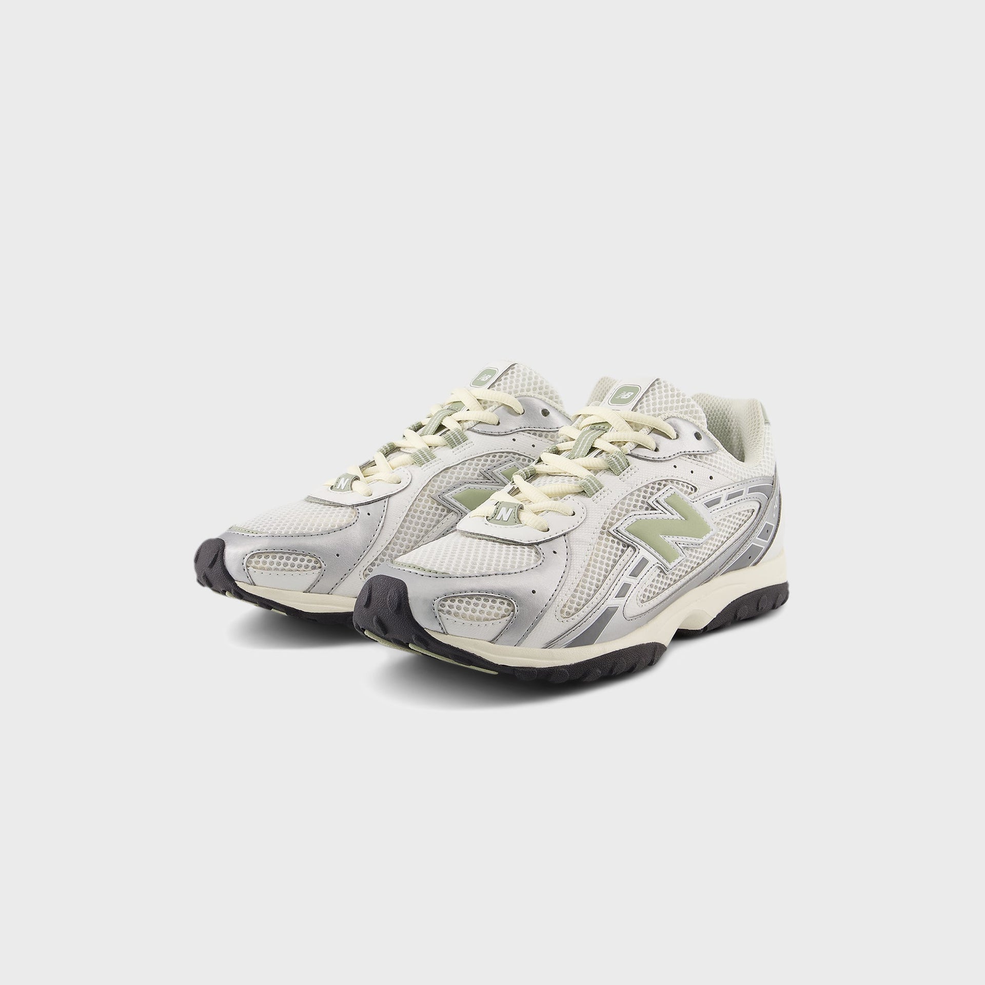 New Balance 204L - Silver Metallic / Garter Snake
