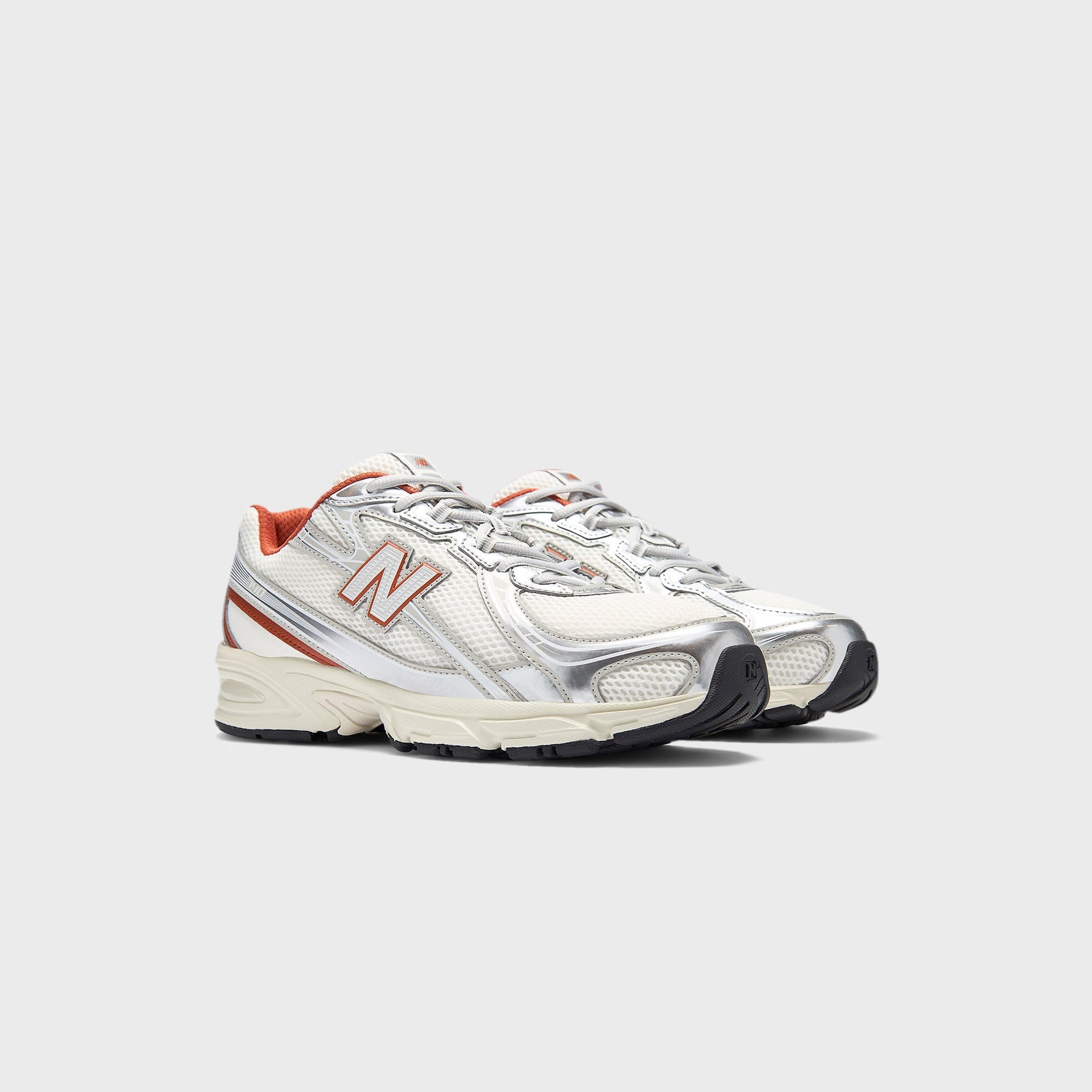 New Balance 740 - Angora / Cinnamon
