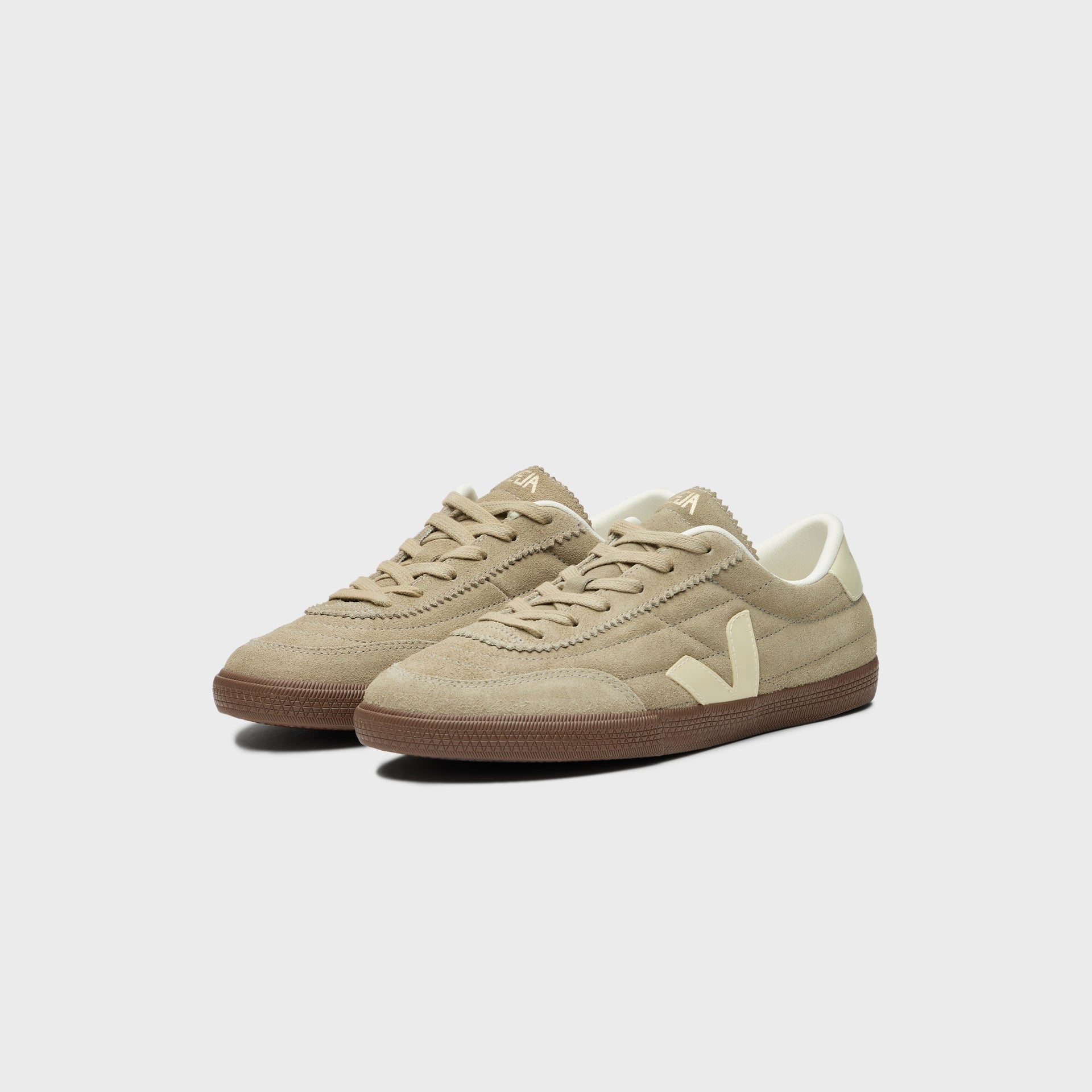 Veja Panenka Bastille - Pierre / Bark / Taupe