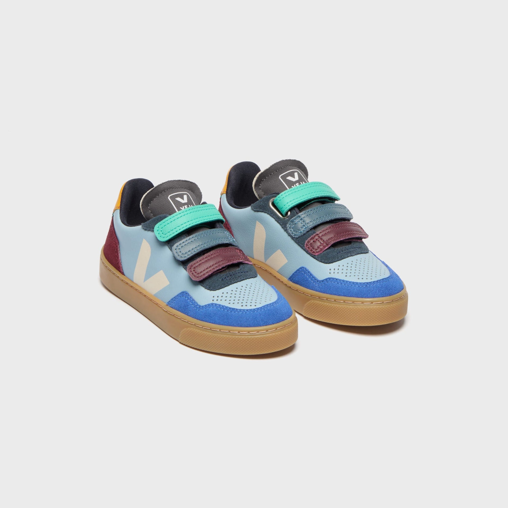 Veja x Milk Kids V-90 - Steel Pierre