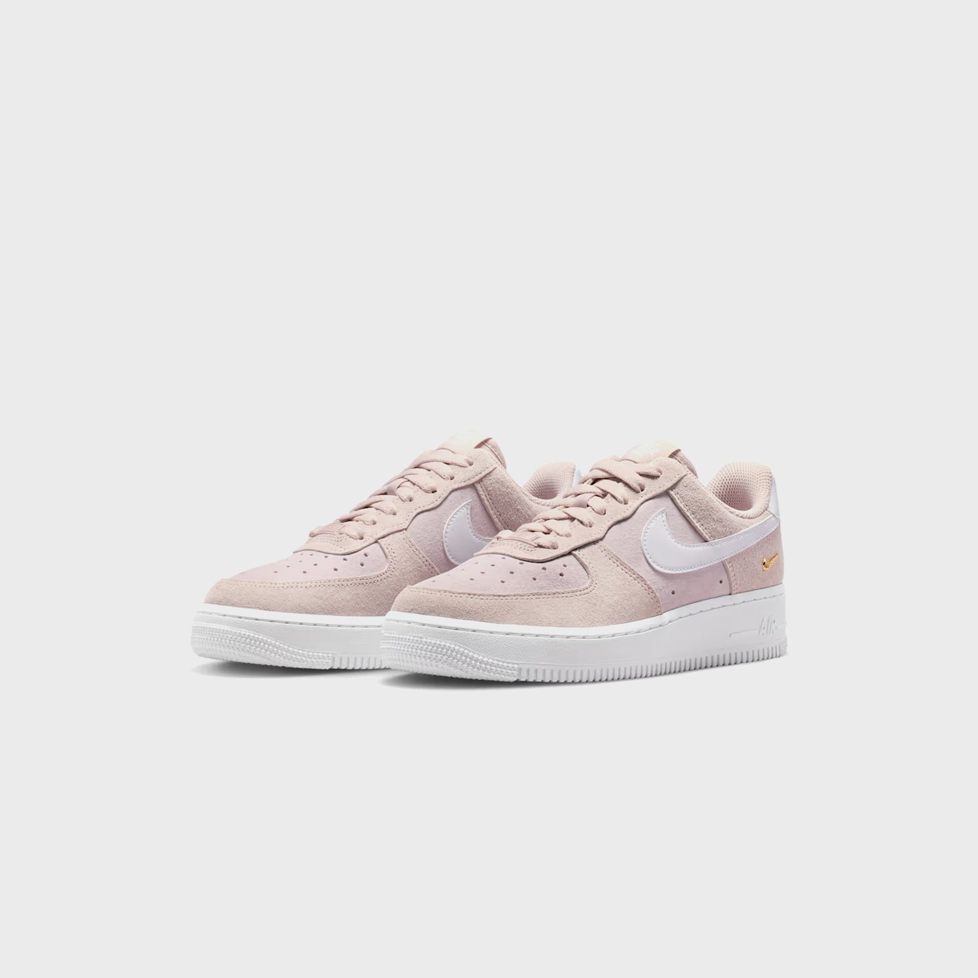 Nike WMNS Air Force 1 '07 Low SE - Silt Red / Pink Foam / Metallic Gold / White