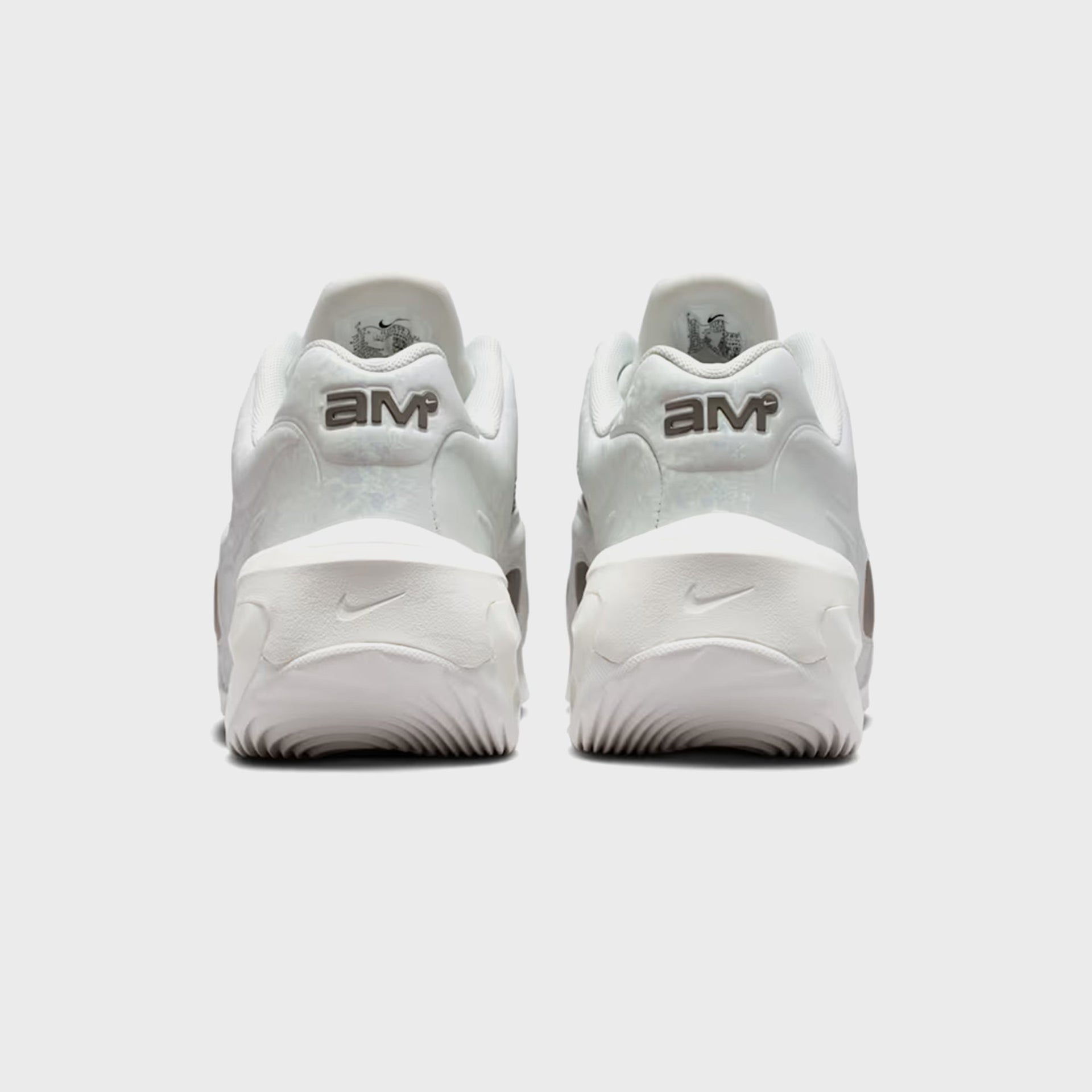 Nike WMNS Air Max Muse - Cave Stone / Summit White / Photon Dust / Sail