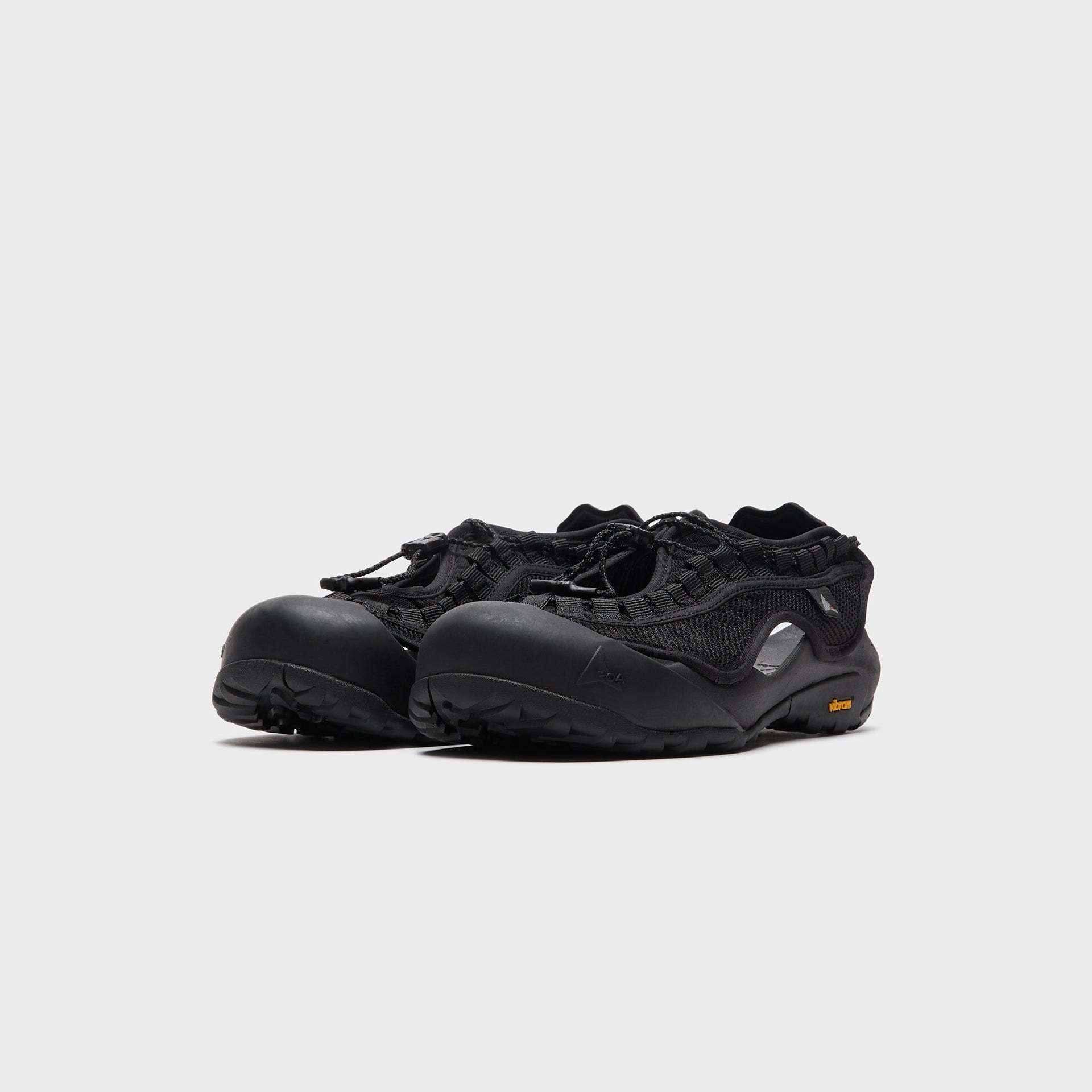 ROA Arpy Weaved Sandals - Black