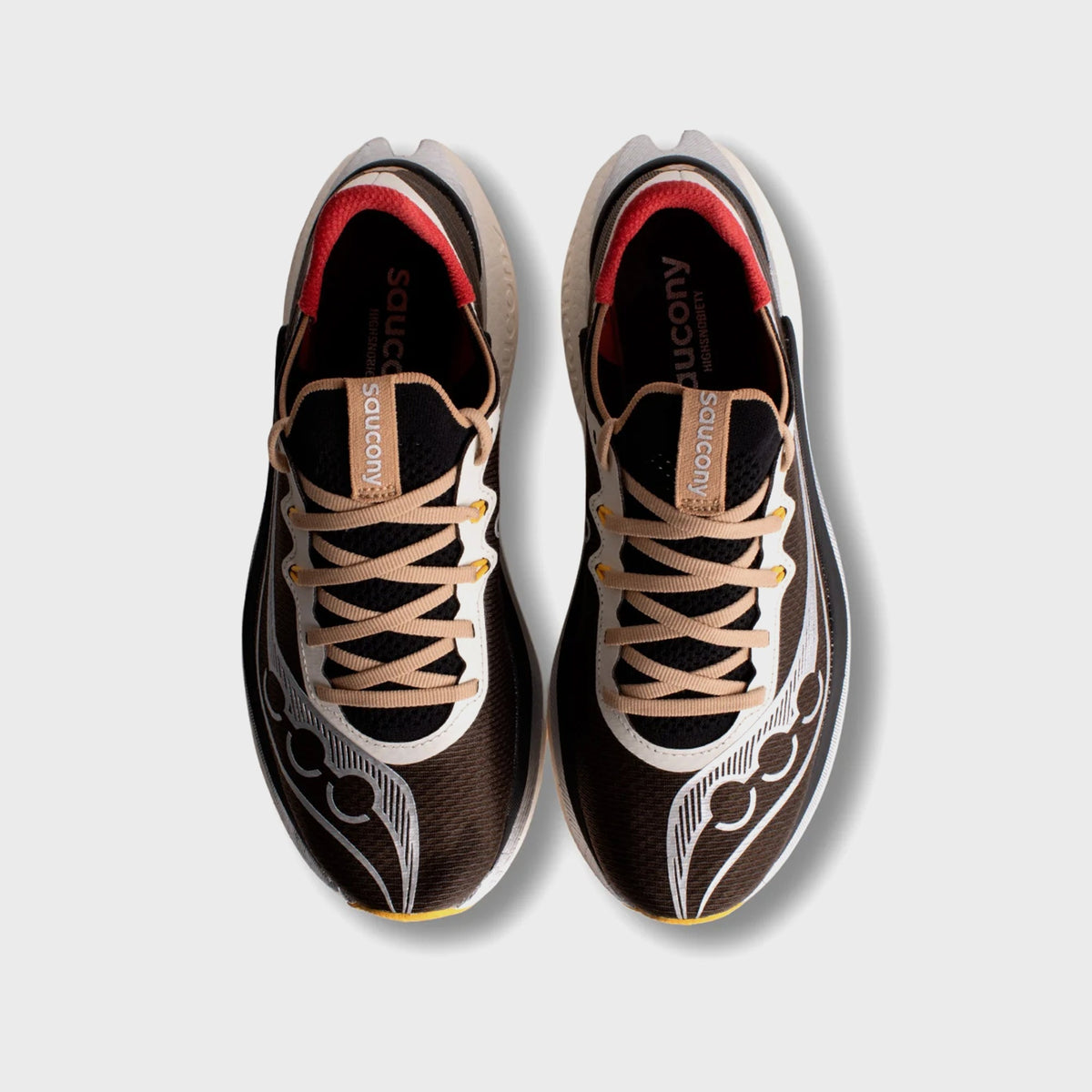 Saucony x Highsnobiety Endorphin Pro 5 - Coffee / Cream