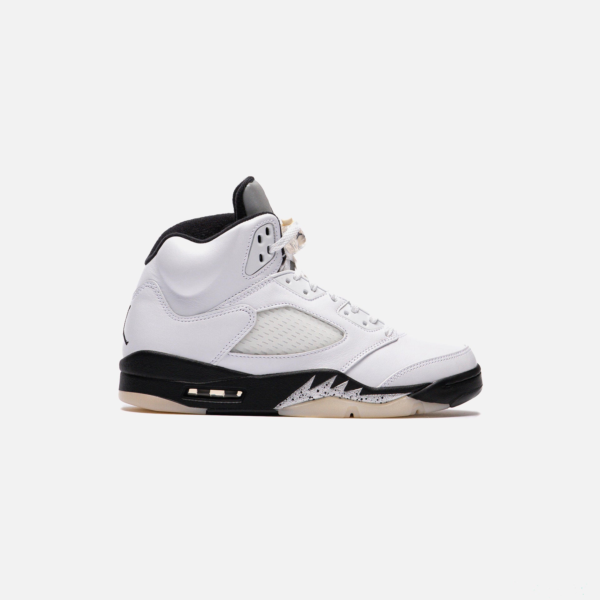 Jordan Air Jordan 5 Retro - White / Black / Sail / Metallic Silver