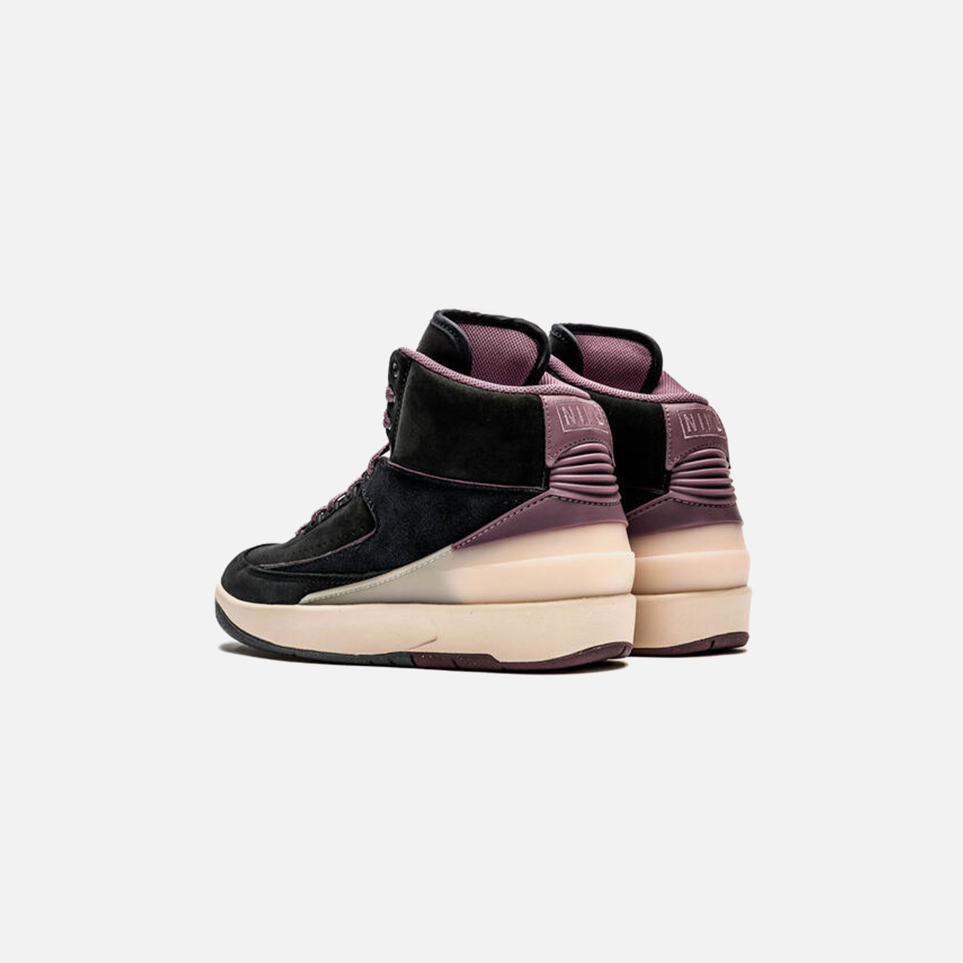 Jordan WMNS Air Jordan 2 Retro - Off Noir / Sky J Mauve / Guava