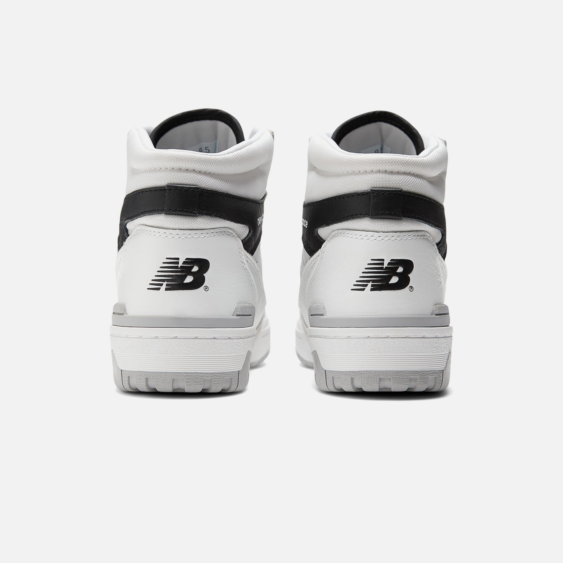 New Balance 650 - White / Black