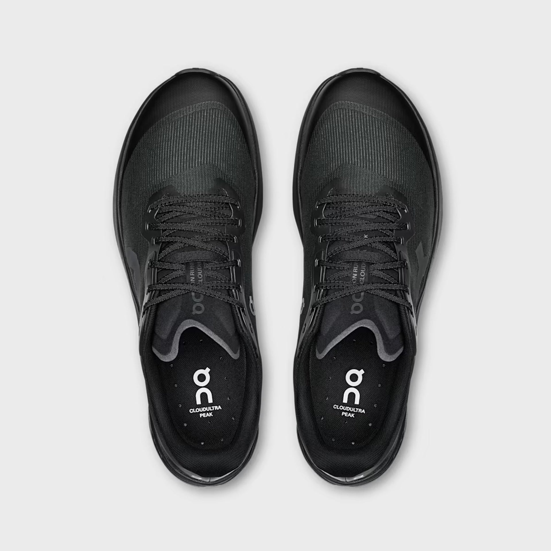 On Running Cloudultra Peak - Black