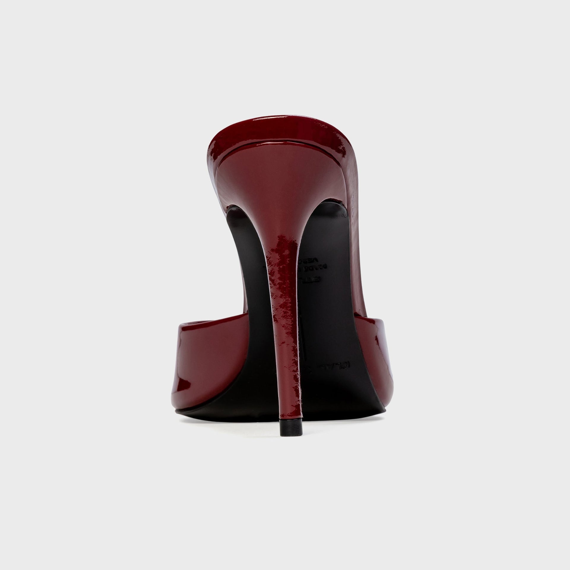 Black Suede Studio Brea 100 Mule - Chili Flake Leather