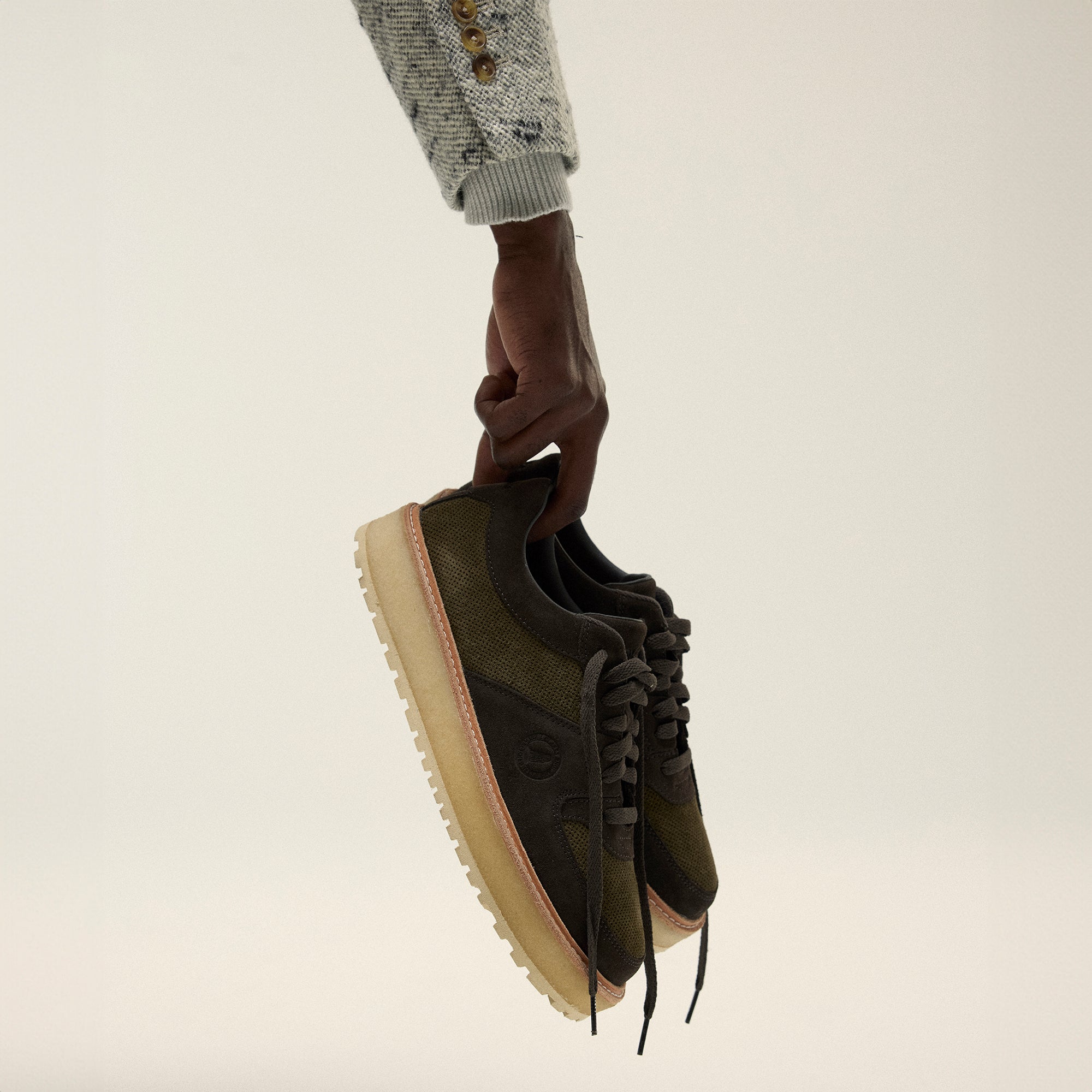 【新品】KITH Ronnie Fieg × Clarks 8th St by Ronnie Fieg for Clarks Originals Ridgevale - Maple