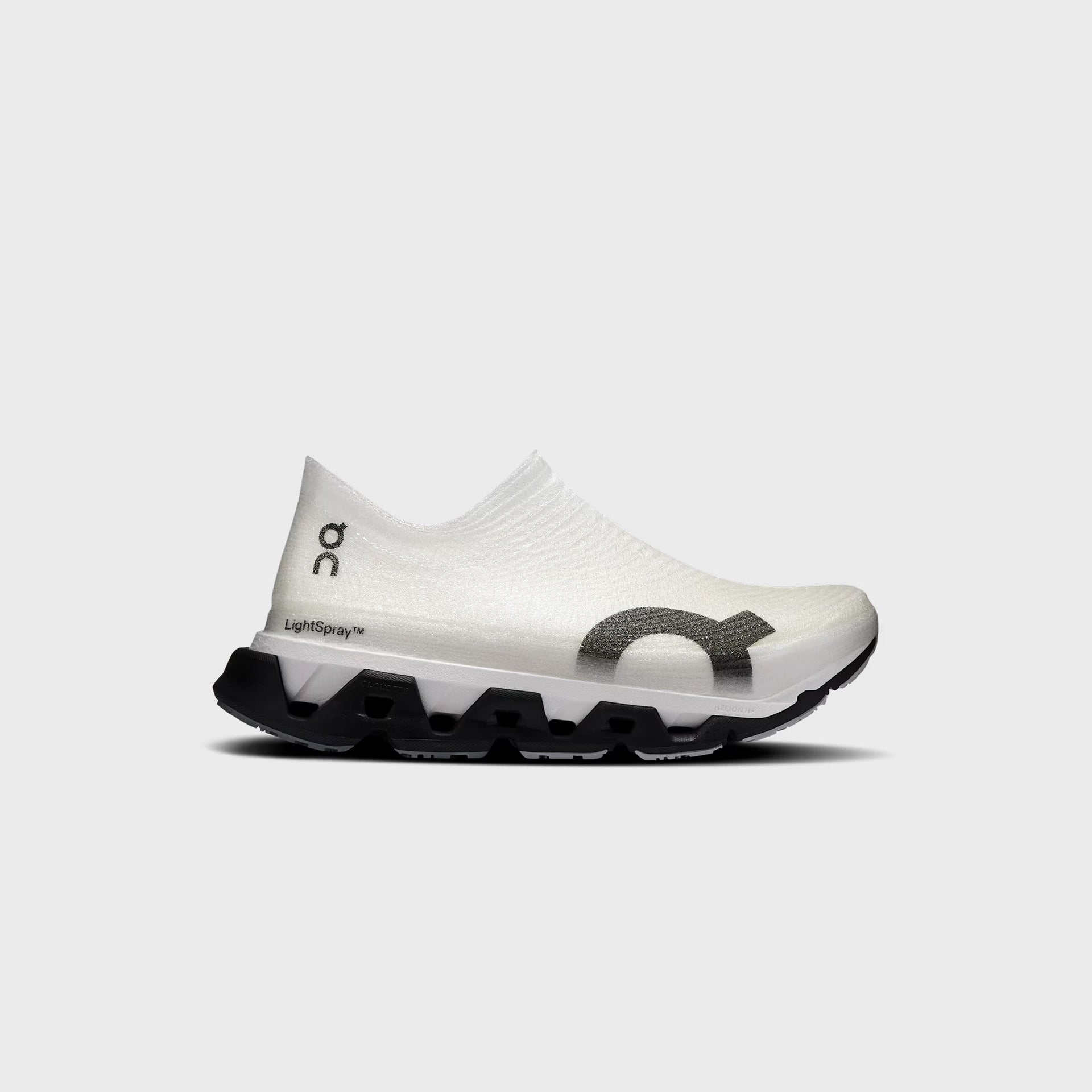 On Running LightSpray™ Cloudmonster 3 Hyper - Black / Apollo