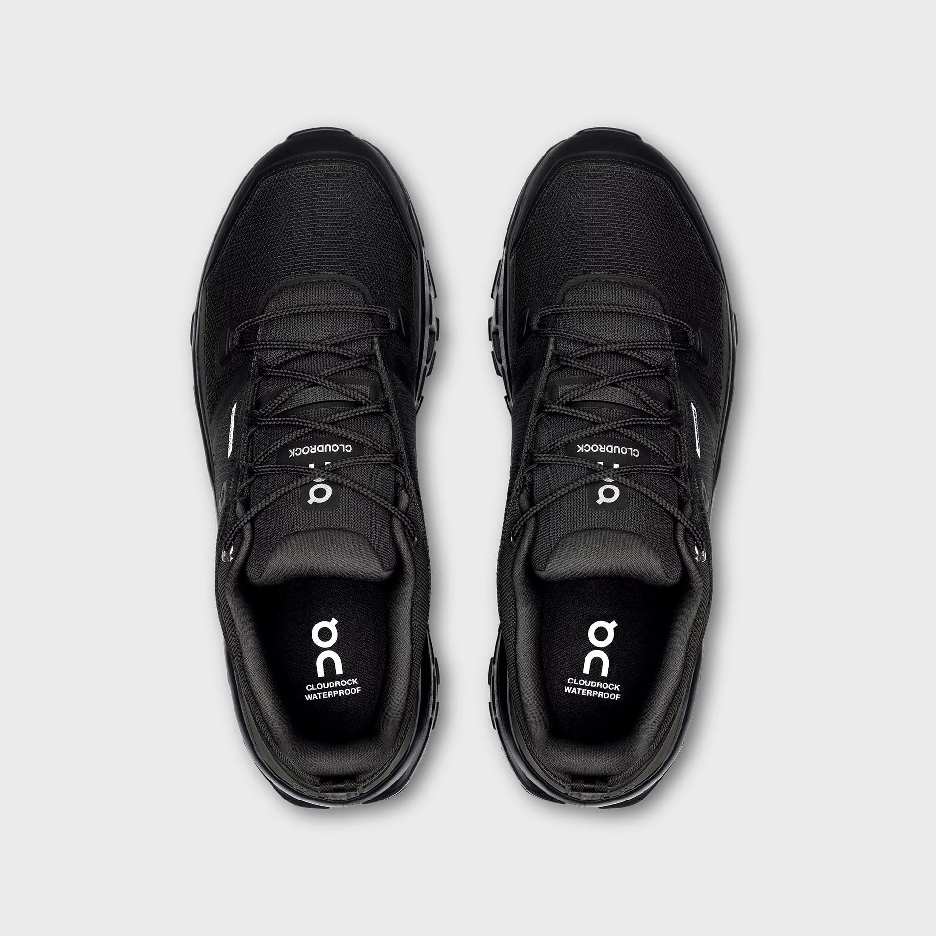 On Running Cloudrock Low Waterproof - Black