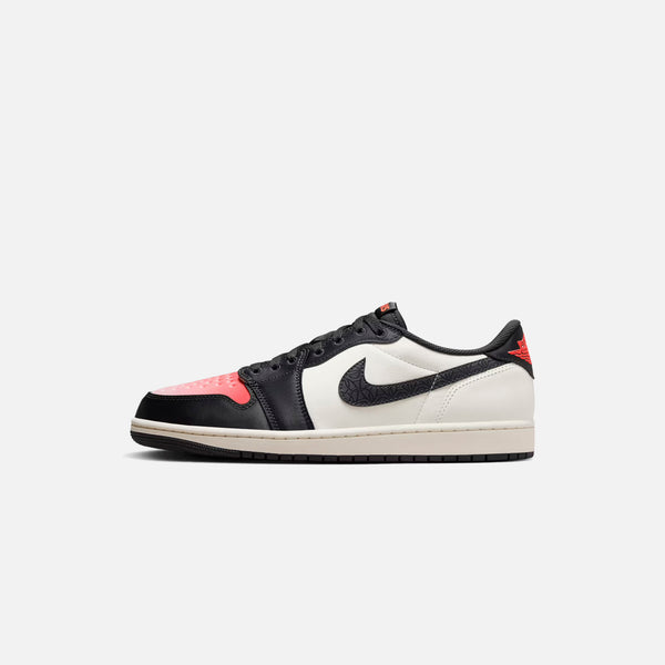 H*I様 【新品】Jordan 1 Retro Low OG \"Black Ce Jordan 1 Retro Low OG Black Dark Powder Blue Men's - CZ0790
