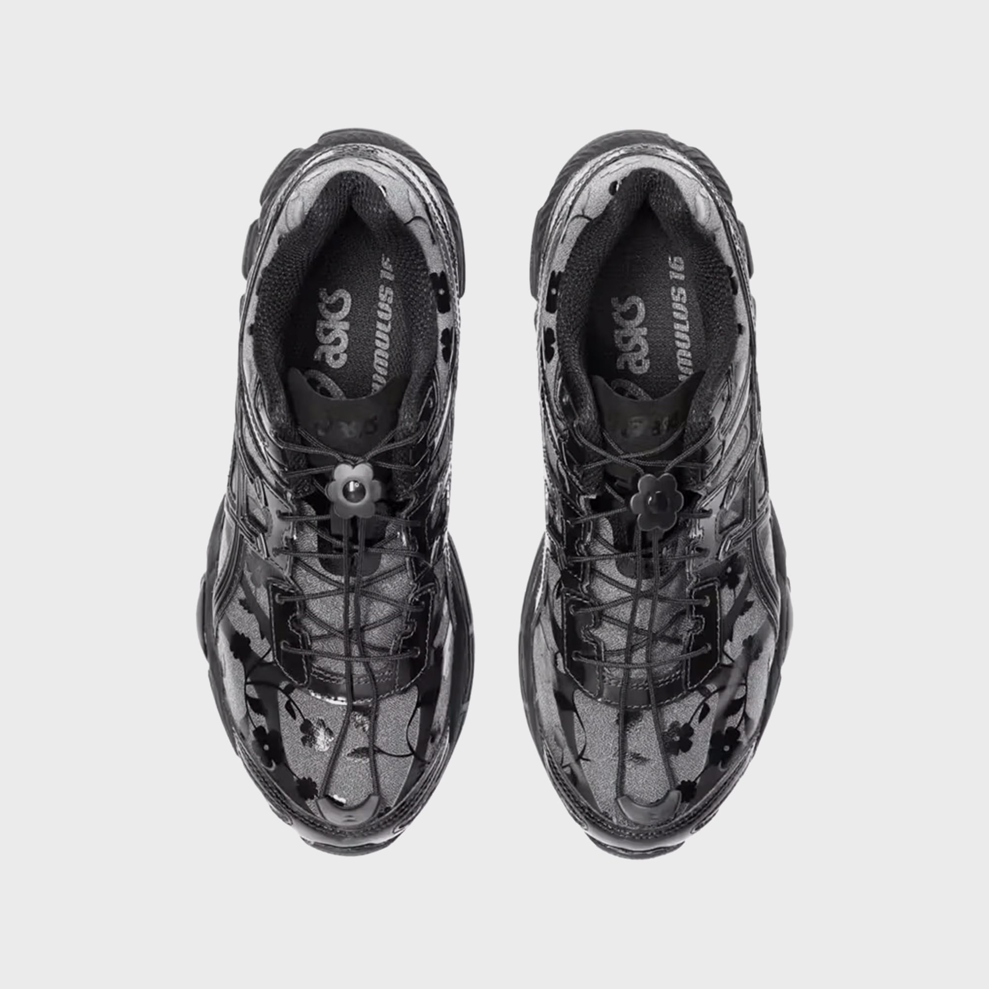 Cecilie Bahnsen × ASICS GEL-CUMULUS 16 ASICS x Cecilie Bahnsen Gel-Cumulus 16 - Black / Black