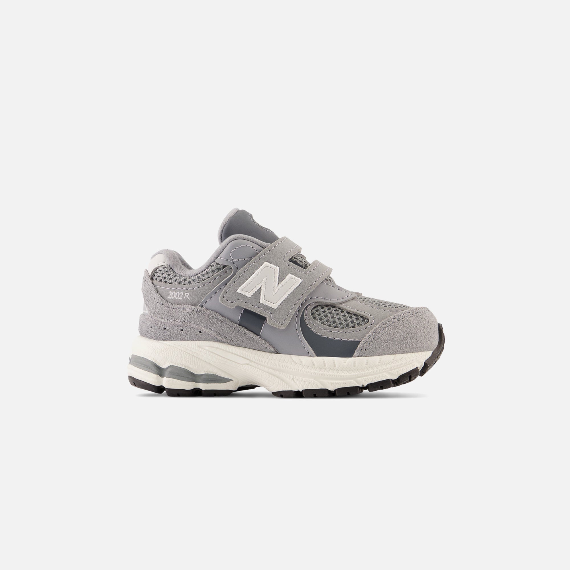 New Balance Infant 2002 - Steel / Lead – Kith Europe