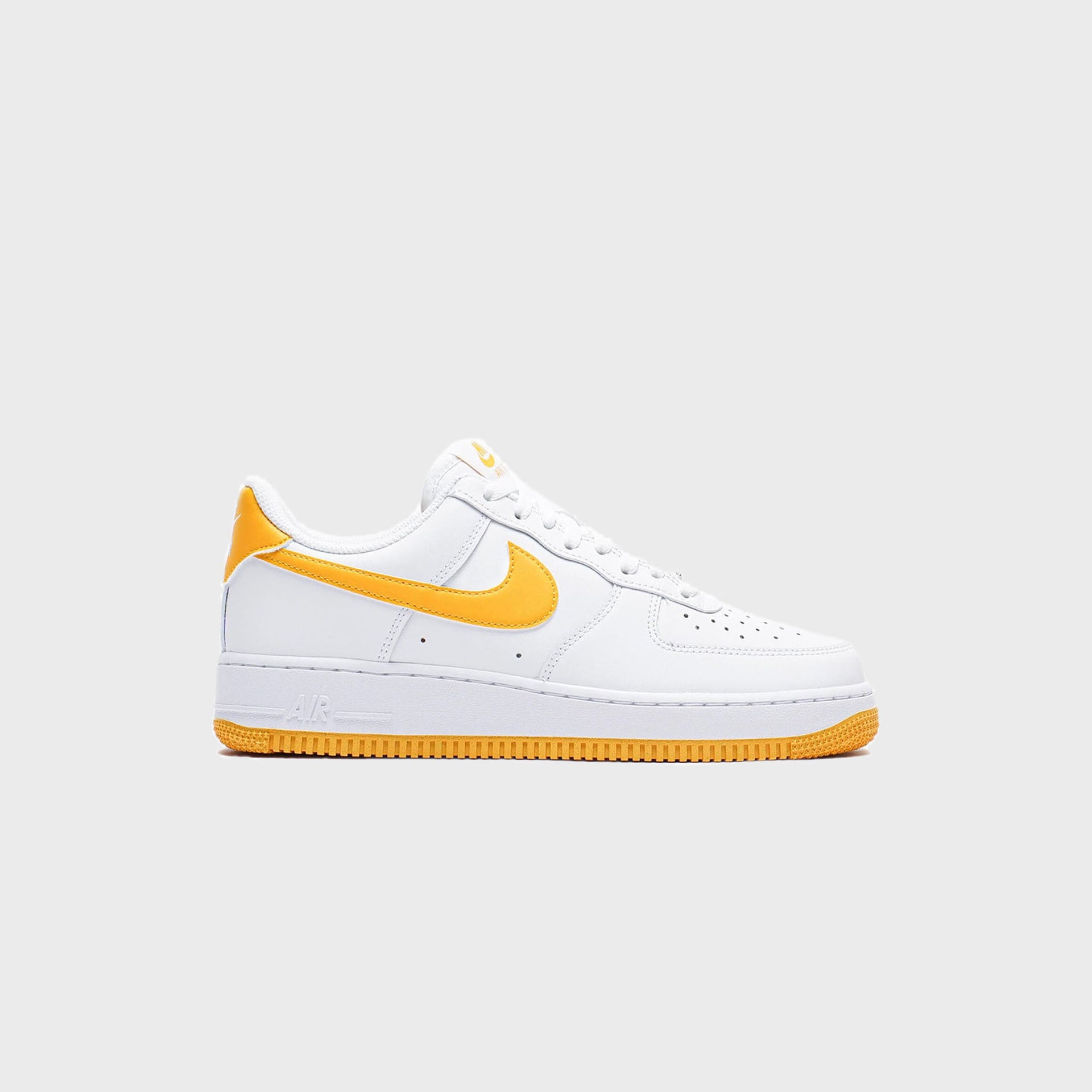 Nike Air Force 1 '07 - White / University Gold