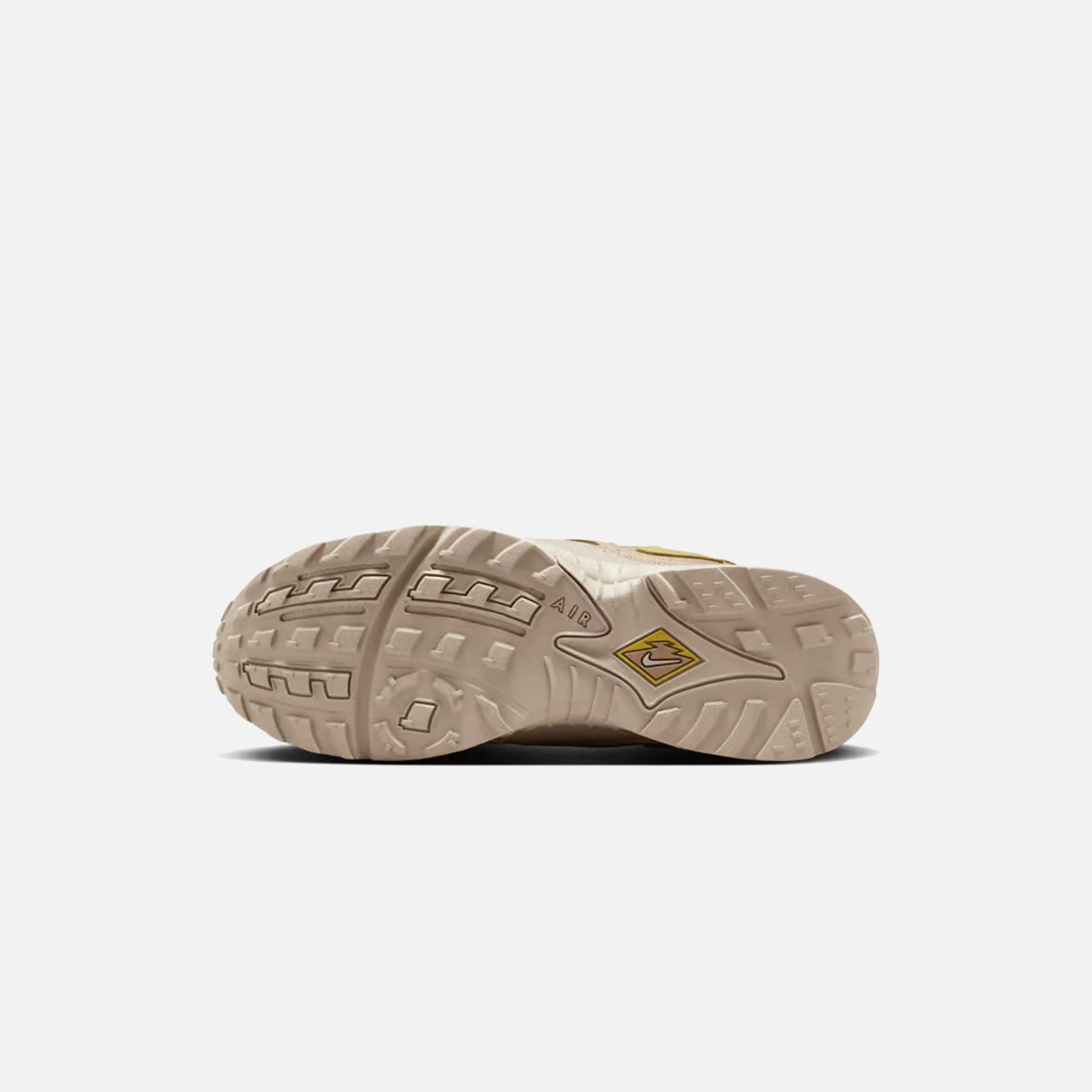 Nike Air Terra Humara SP - Sesame / Saturn Gold / Sanddrift