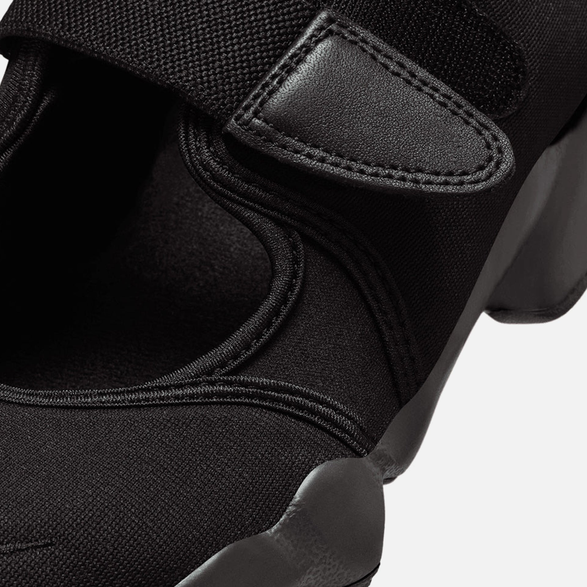 Nike WMNS Air Rift - Black / Black / Black