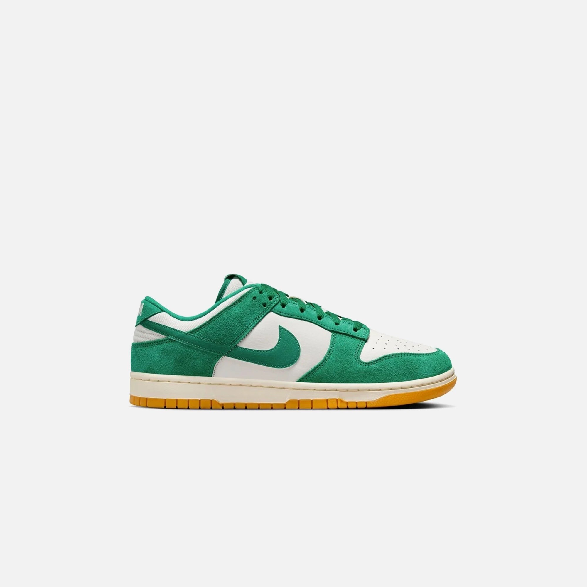 Nike Dunk Low SE - Phantom / Malachite / Gum Light Brown – Kith Europe