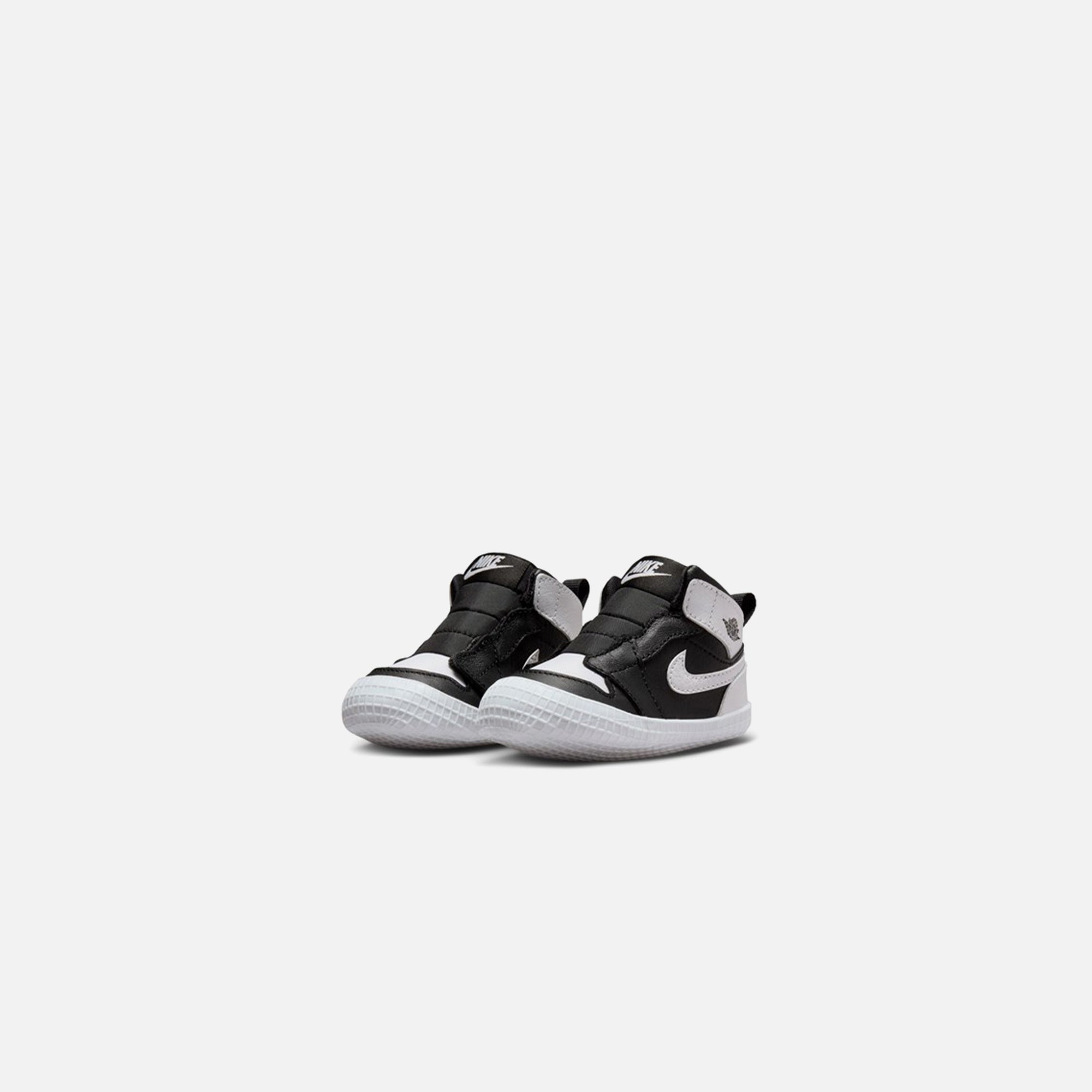 black and white jordan 1 infant