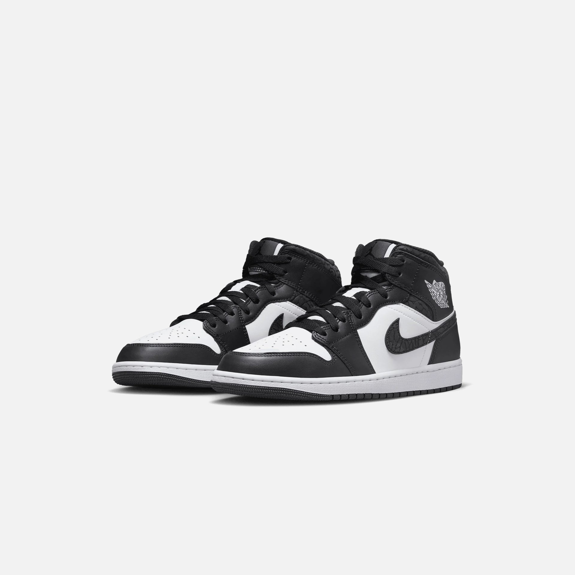 Jordan WMNS Air Jordan 1 Mid Se - Off Noir / Black / White