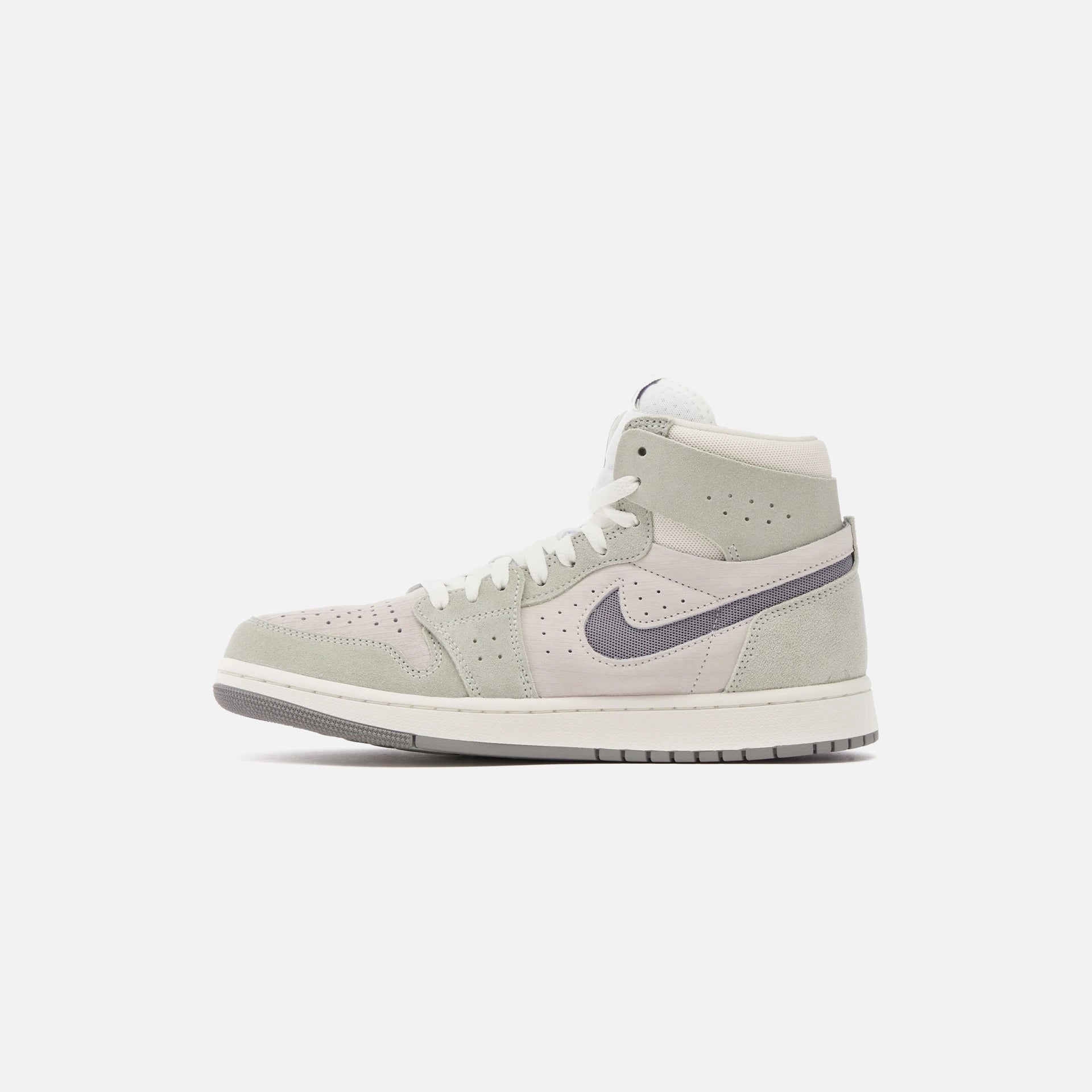 Jordan WMNS Air Jordan 1 Zoom Air Comfort 2 - Summit White / Particle Grey / Light Silver / Sail