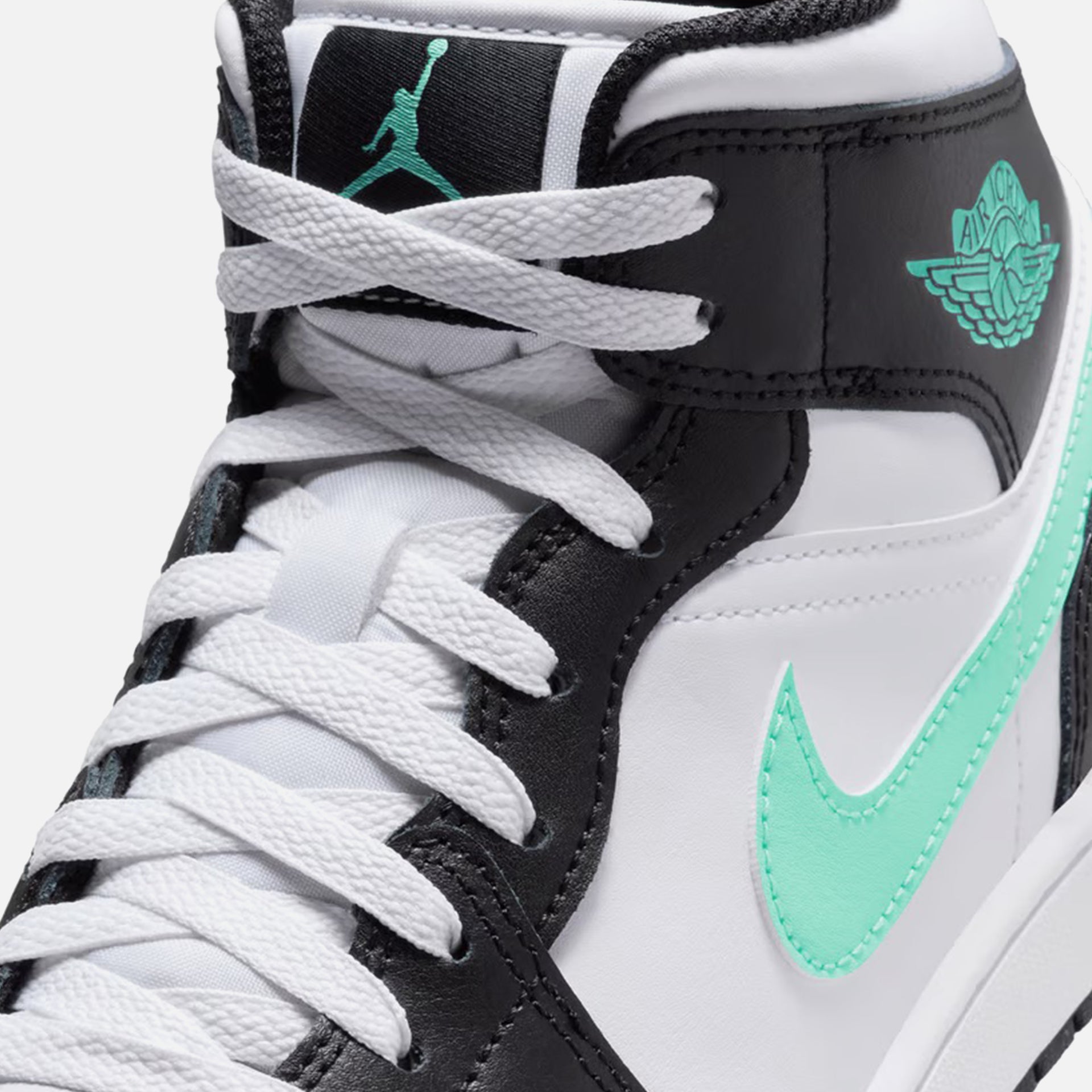 Jordan Air Jordan 1 Mid - White / Green Glow / Black